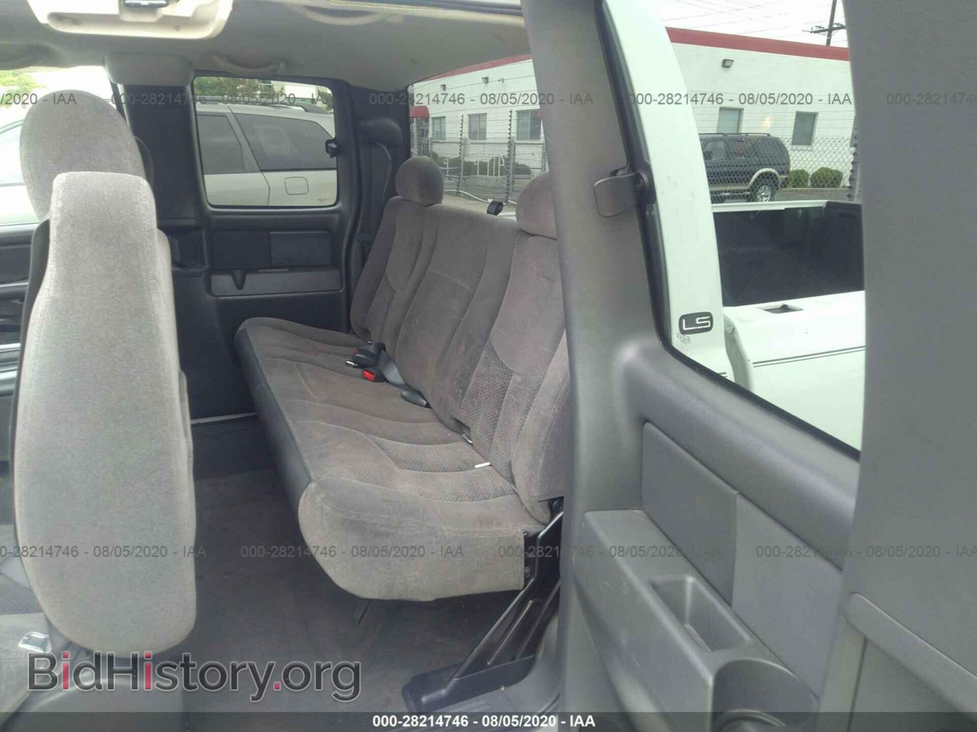 2005 CHEVROLET SILVERADO 1500 - VIN: 2GCEC19V451273763 - Фото 8