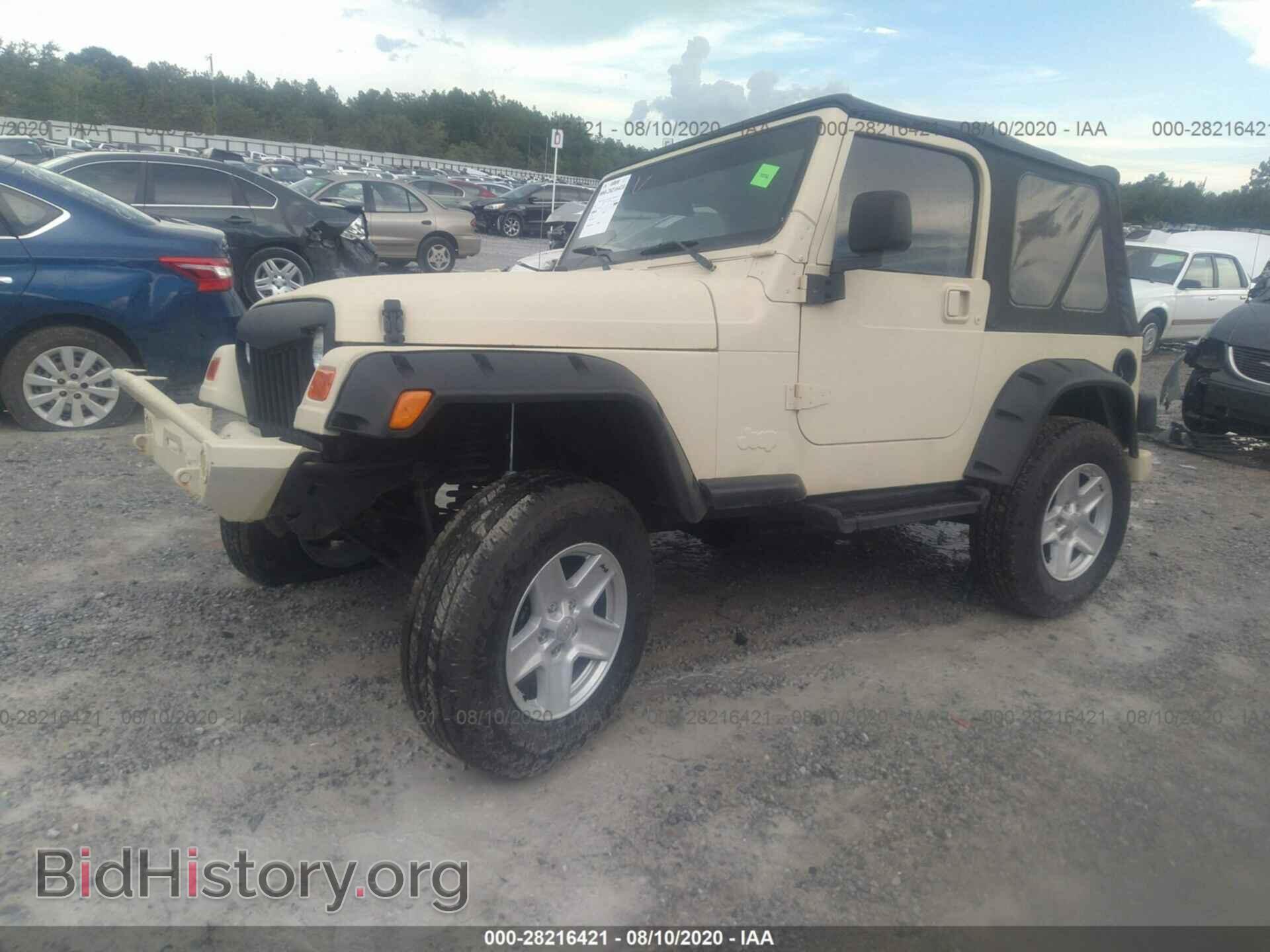 2005 JEEP WRANGLER - VIN: 1J4FA39S65P385909 - Photo 2