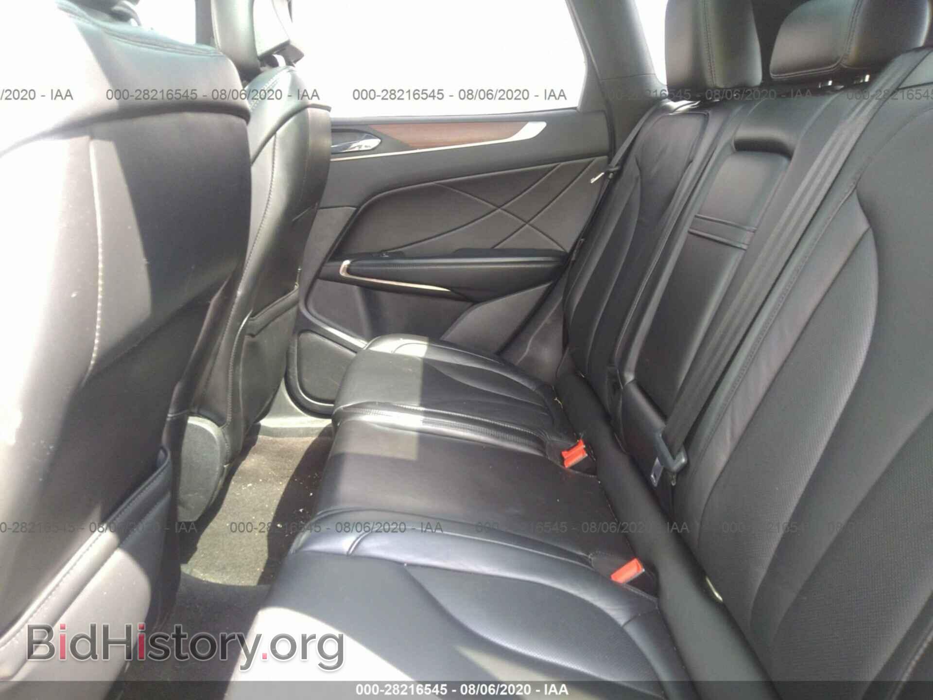 2017 LINCOLN MKC - VIN: 5LMCJ2D98HUL41027 - Photo 8