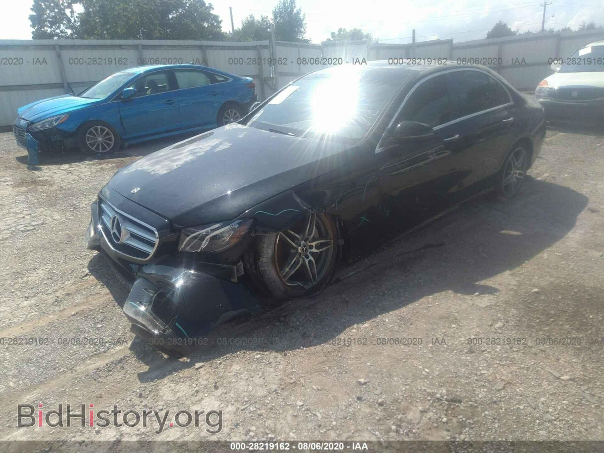 2018 MERCEDES-BENZ E-CLASS - VIN: WDDZF4JB2JA468603 - Фото 2