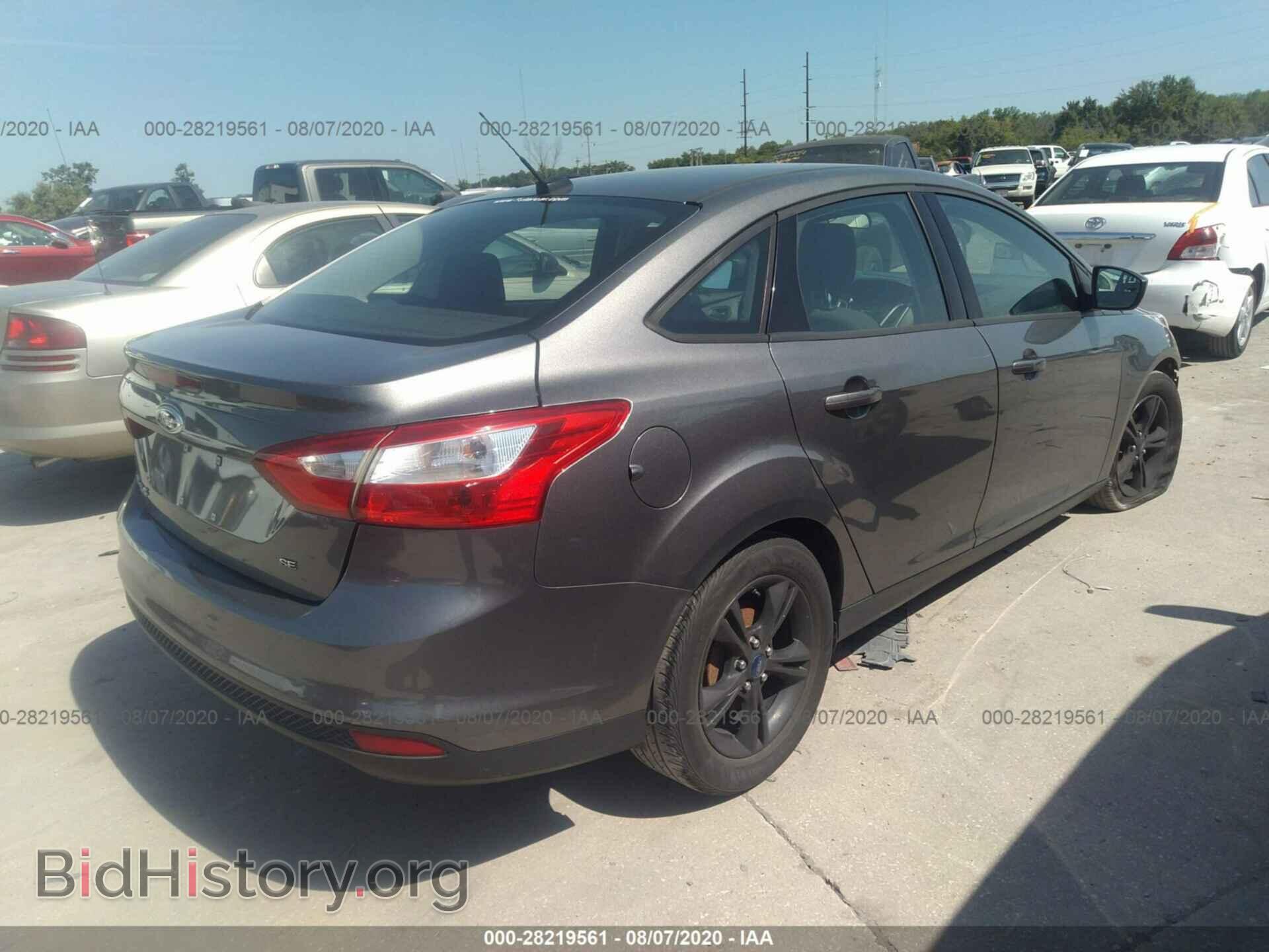 2012 FORD FOCUS - VIN: 1FAHP3F28CL323813 - Photo 4