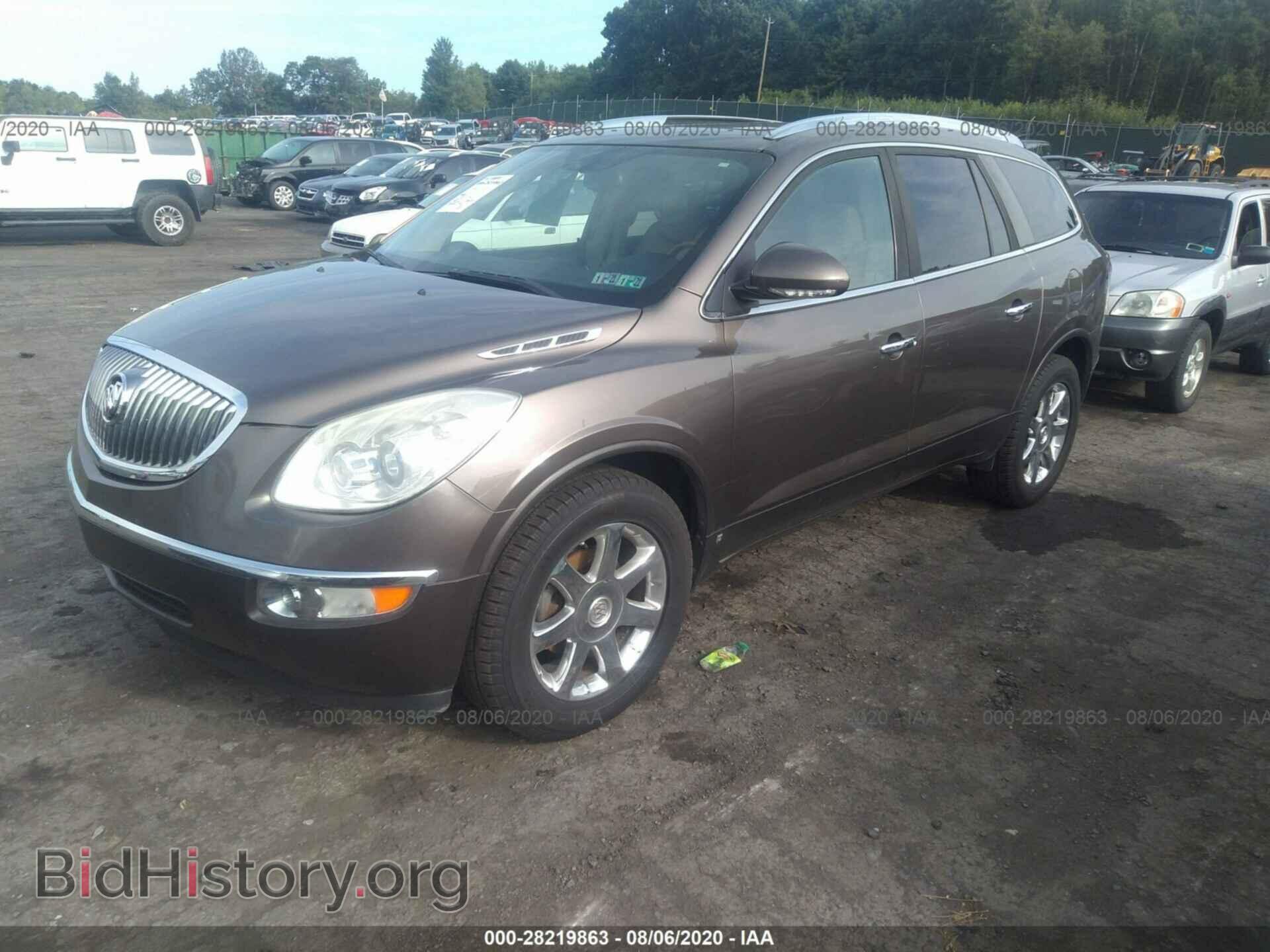 2008 BUICK ENCLAVE - VIN: 5GAEV23748J255785 - Фото 2