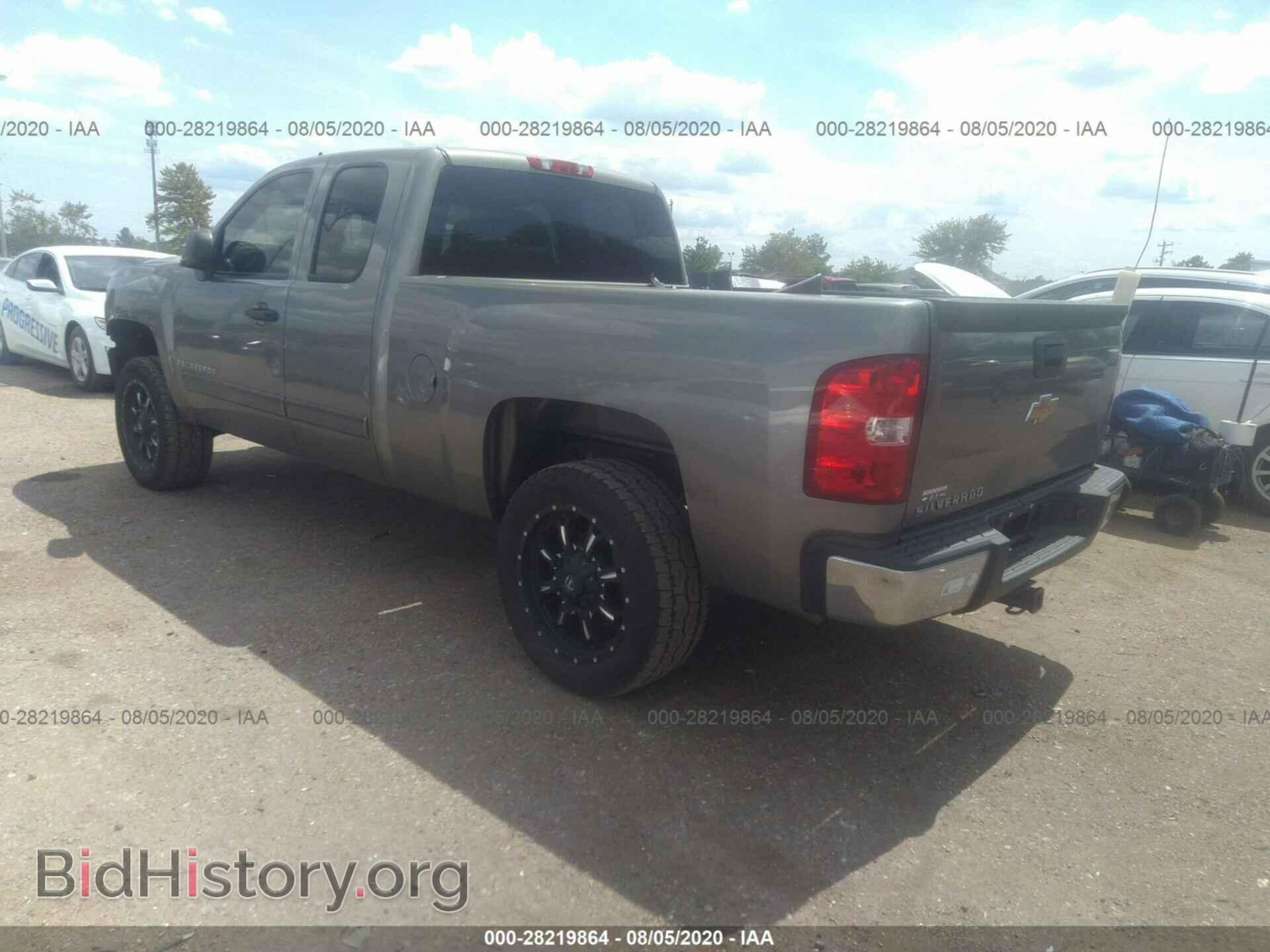 2009 CHEVROLET SILVERADO 1500 - VIN: 1GCEC19C19Z260500 - Фото 3
