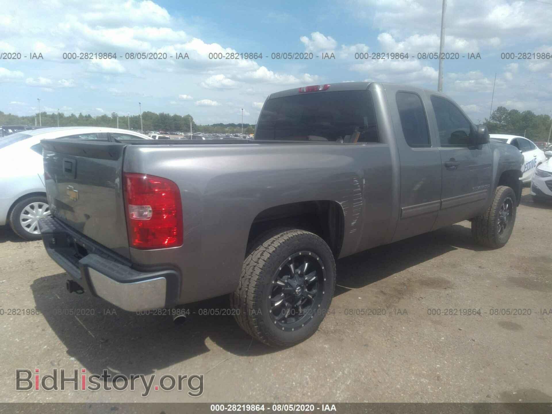 2009 CHEVROLET SILVERADO 1500 - VIN: 1GCEC19C19Z260500 - Фото 4