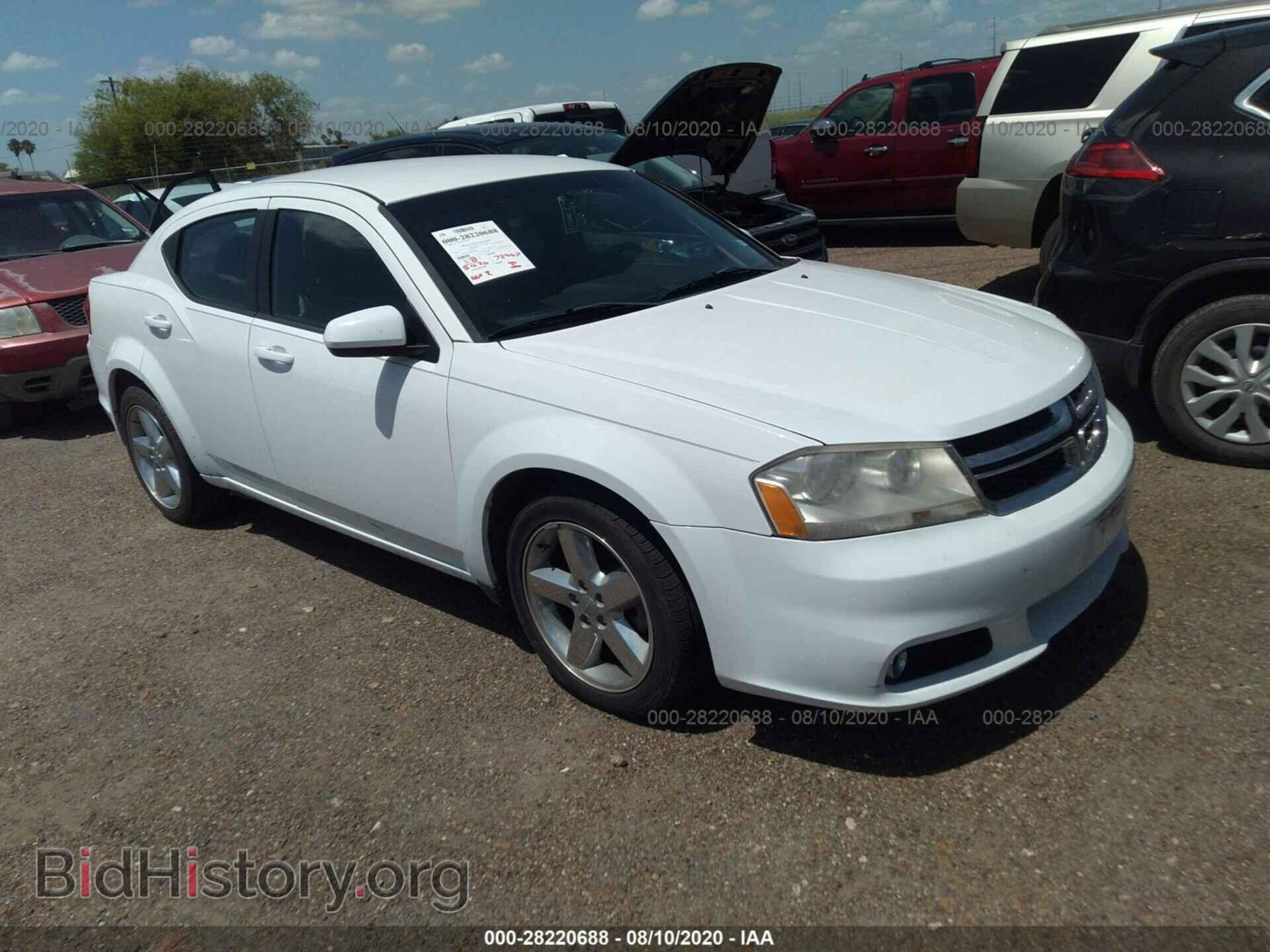 Фотография 1B3BD2FG9BN599663 - DODGE AVENGER 2011