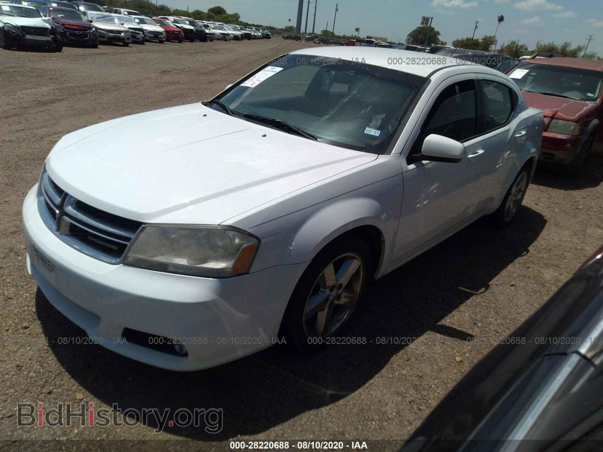 2011 DODGE AVENGER - VIN: 1B3BD2FG9BN599663 - Фото 2