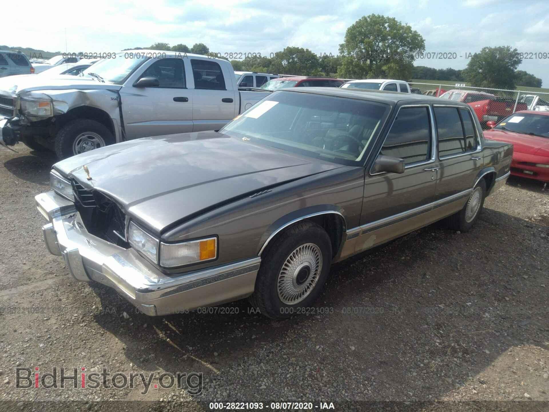 1993 CADILLAC DEVILLE - VIN: 1G6CD53B6P4257925 - Photo 2