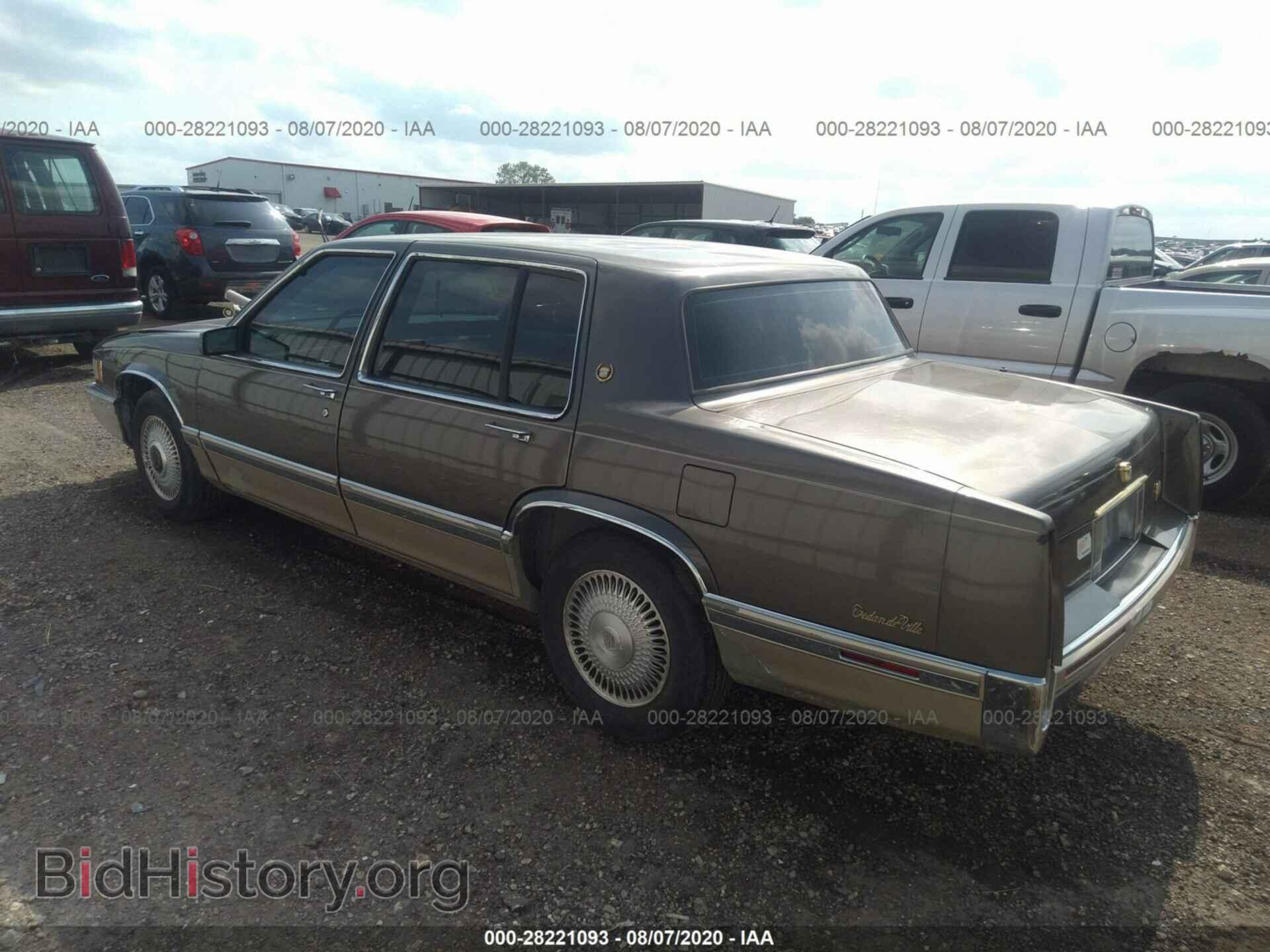 1993 CADILLAC DEVILLE - VIN: 1G6CD53B6P4257925 - Photo 3