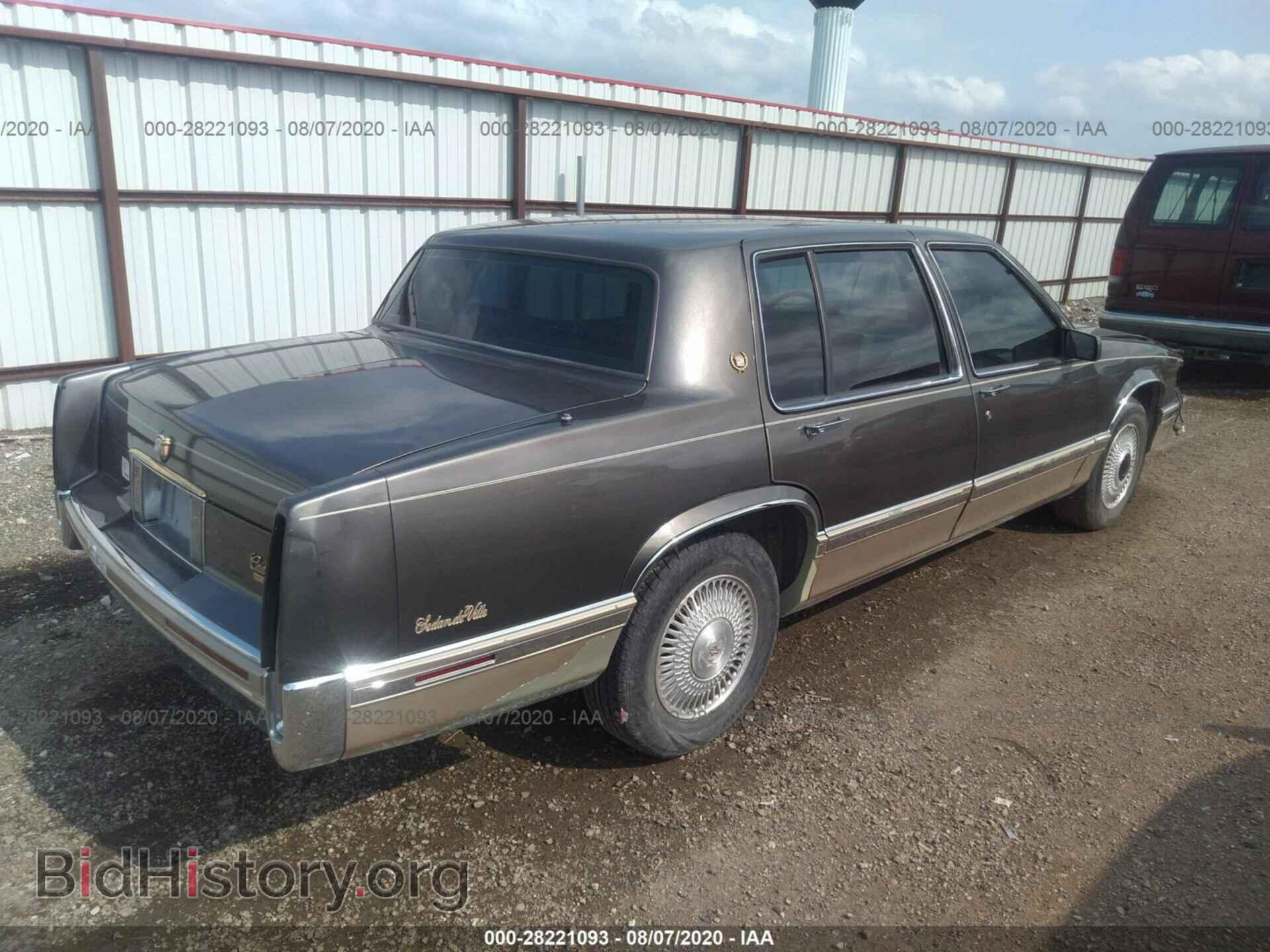 1993 CADILLAC DEVILLE - VIN: 1G6CD53B6P4257925 - Photo 4