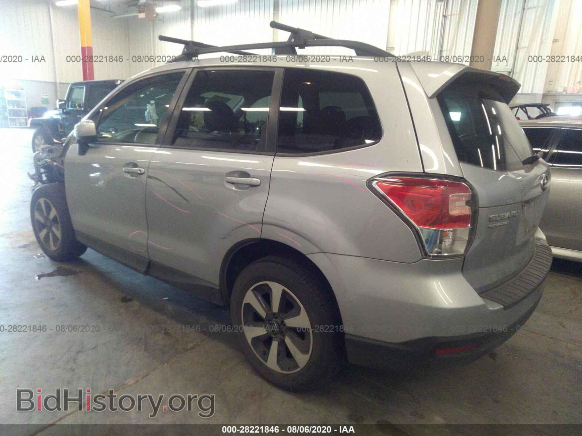 2017 SUBARU FORESTER - VIN: JF2SJAEC6HH472961 - Фото 3