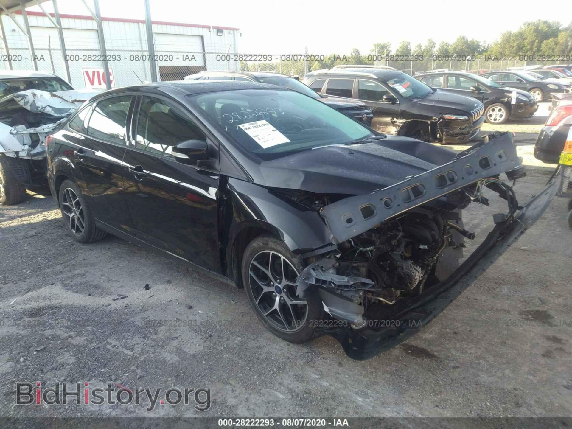 Фотография 1FADP3H23HL253575 - FORD FOCUS 2017