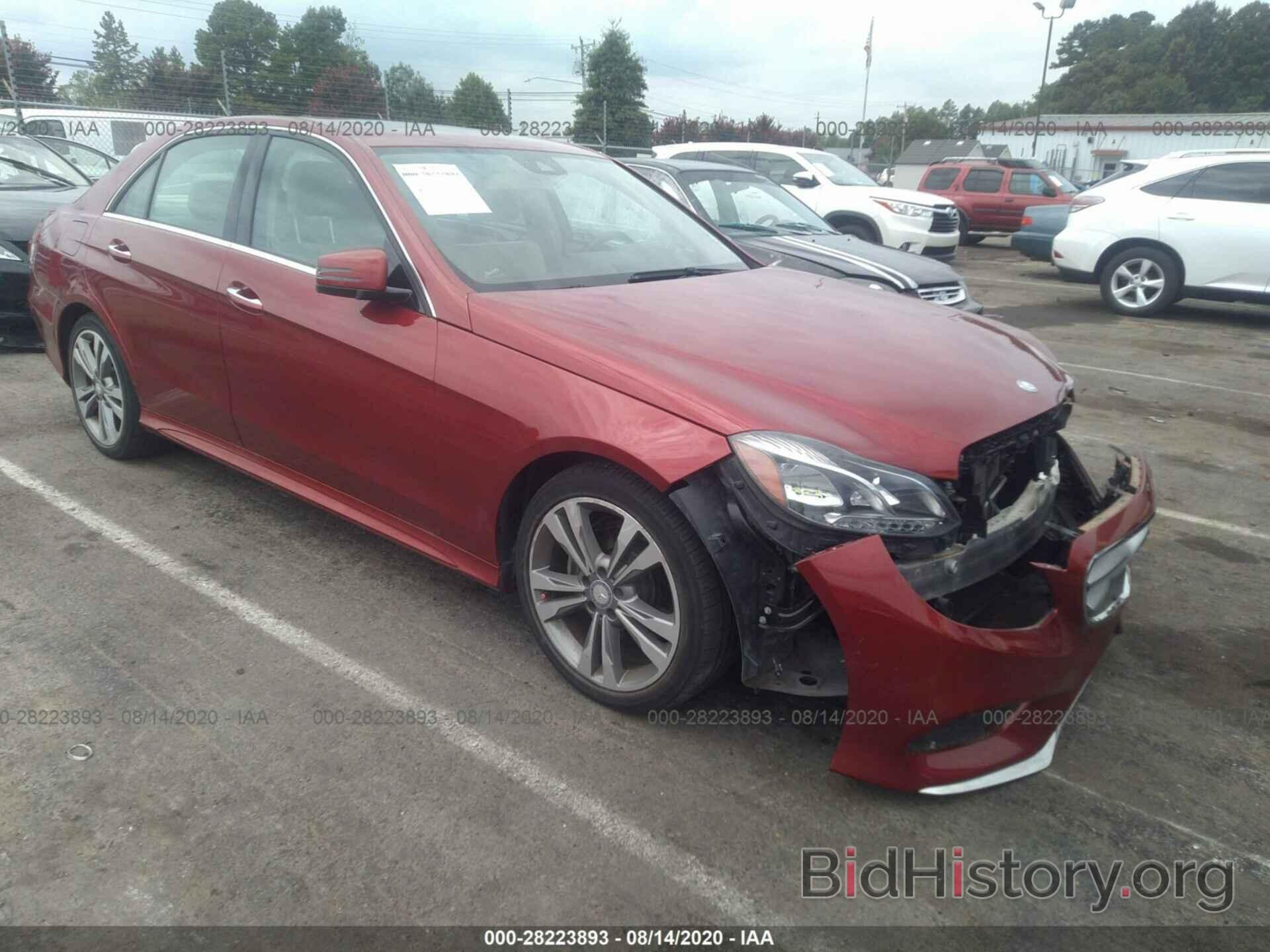 Photo WDDHF5KB1EA985445 - MERCEDES-BENZ E-CLASS 2014