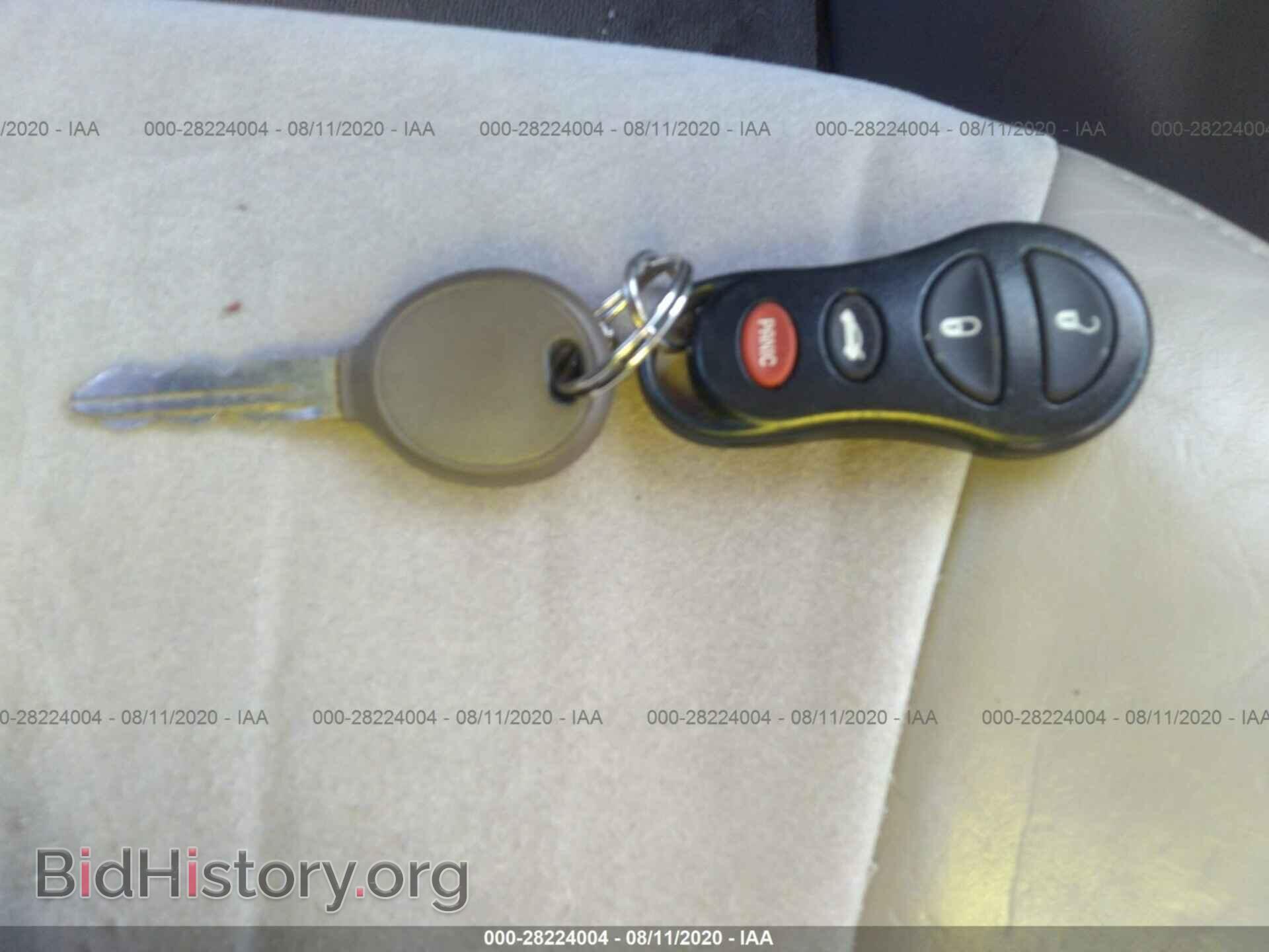 2004 CHRYSLER SEBRING - VIN: 1C3EL65RX4N125298 - Фото 11