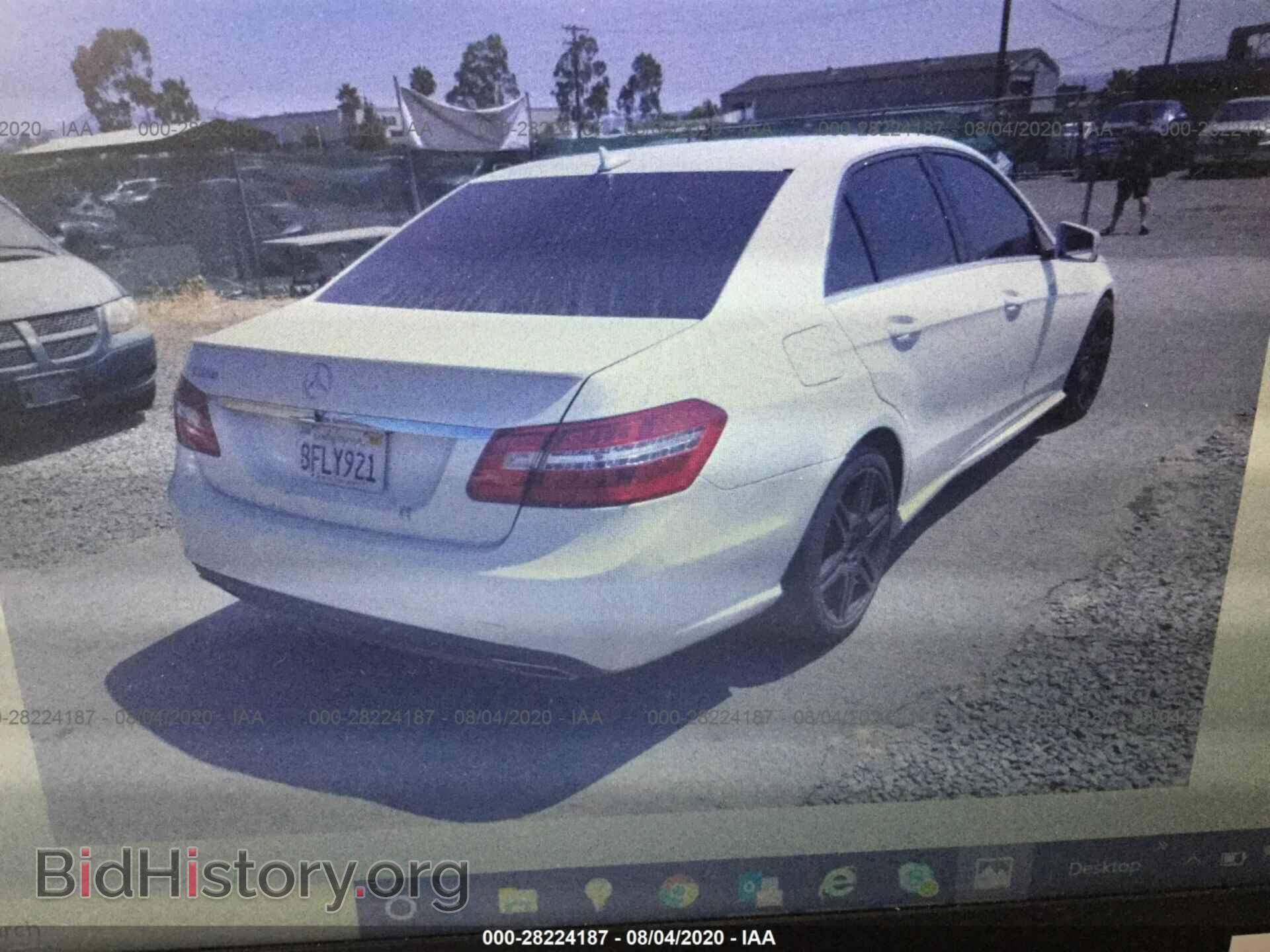 2010 MERCEDES-BENZ E-CLASS - VIN: WDDHF5GB3AA239274 - Фото 4