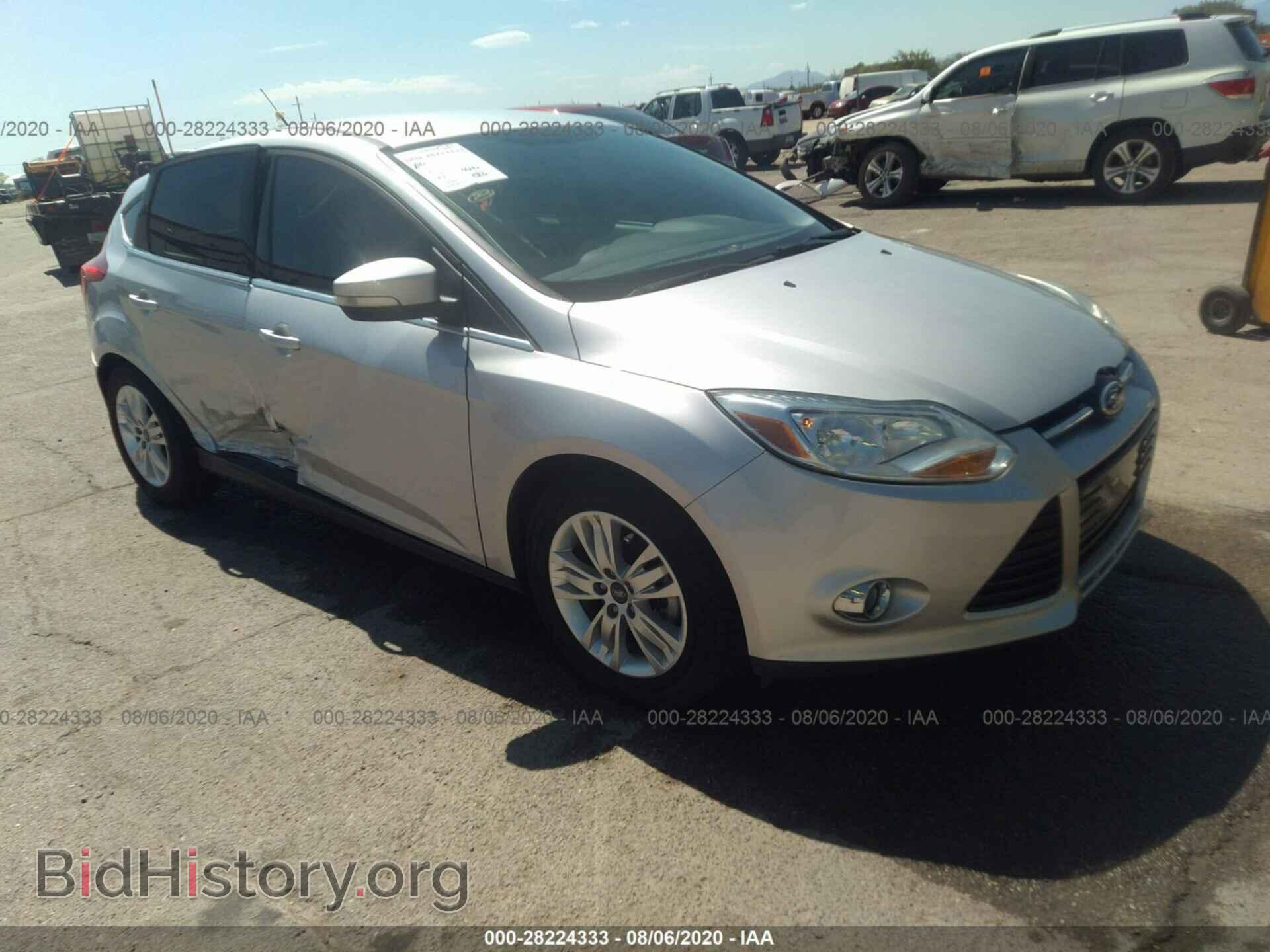 Photo 1FAHP3M28CL362680 - FORD FOCUS 2012