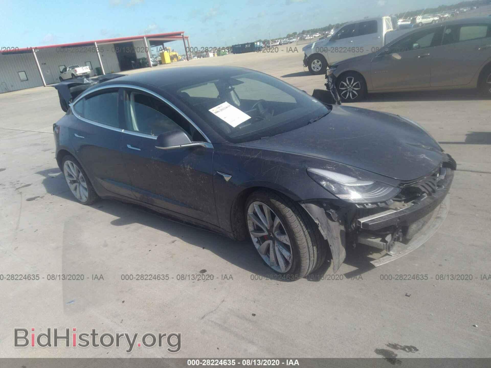 Photo 5YJ3E1EB7JF186945 - TESLA MODEL 3 2018