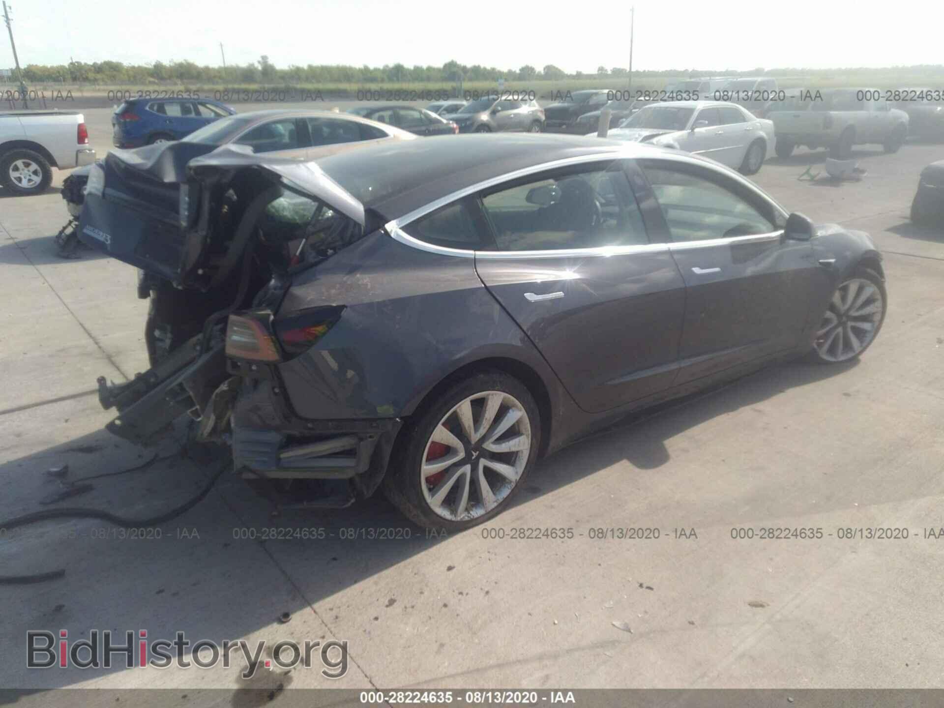 2018 TESLA MODEL 3 - VIN: 5YJ3E1EB7JF186945 - Фото 4