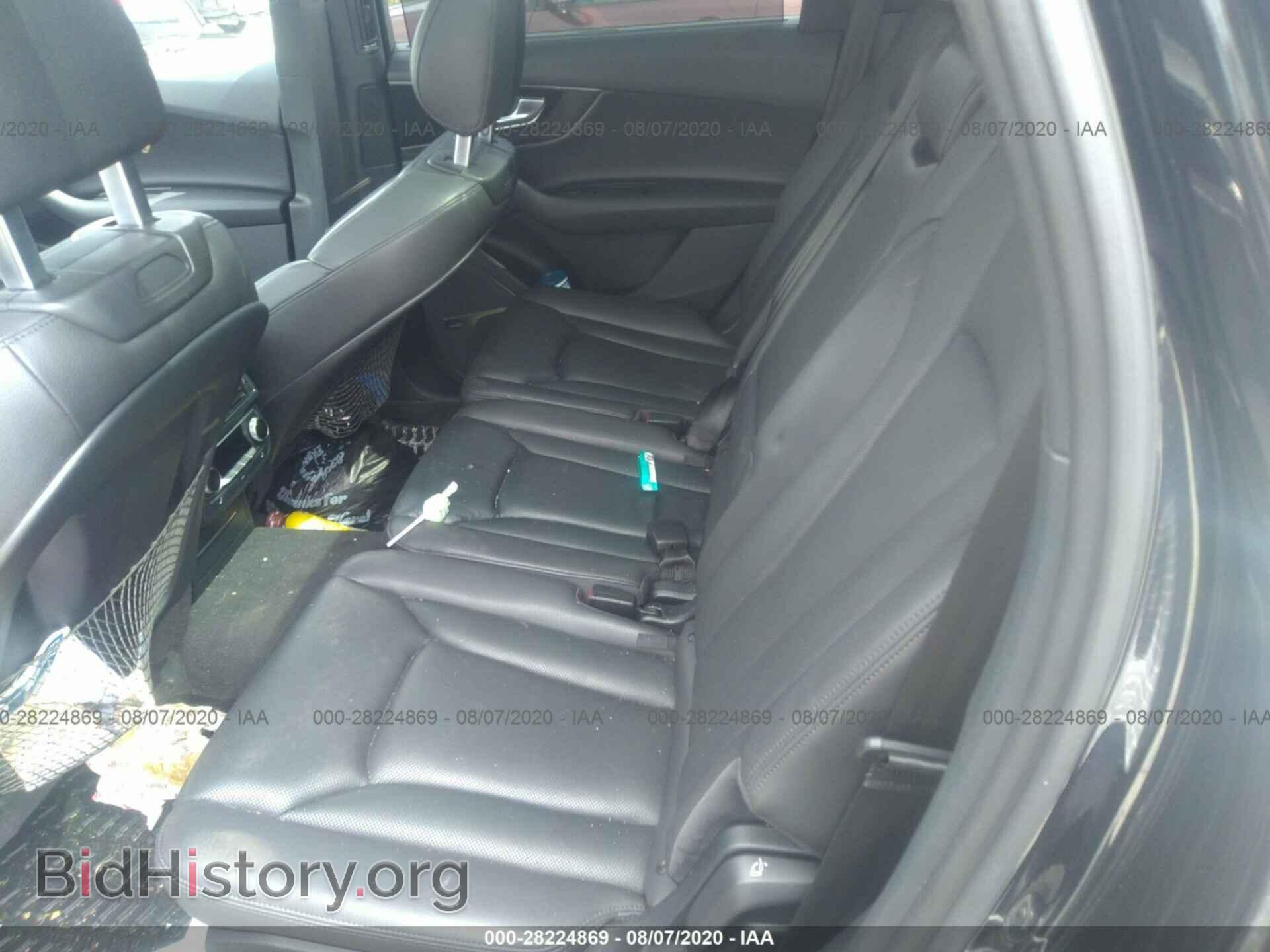2017 AUDI Q7 - VIN: WA1VAAF73HD031660 - Фото 8