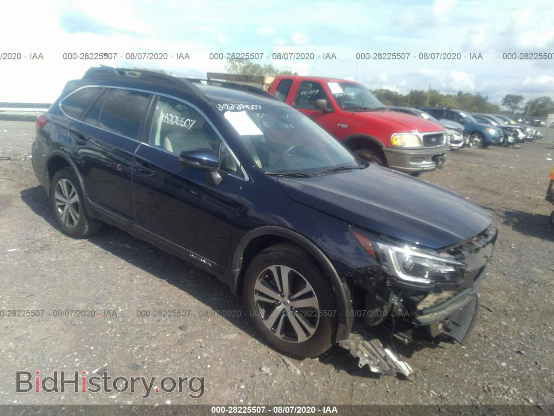 Фотография 4S4BSANC0J3341437 - SUBARU OUTBACK 2018