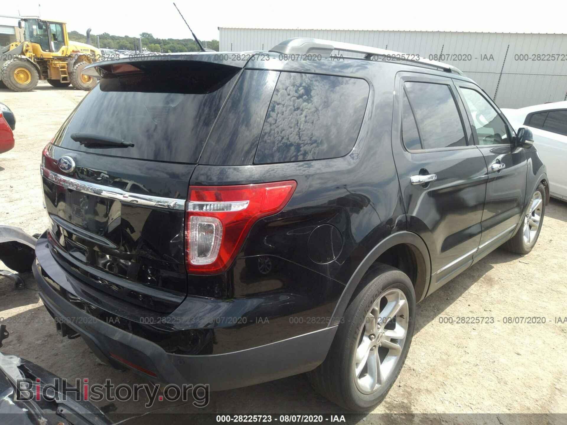 2011 FORD EXPLORER - VIN: 1FMHK7F8XBGA03075 - Фото 4