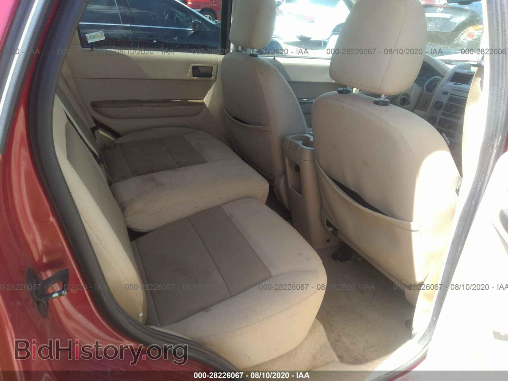 2008 FORD ESCAPE - VIN: 1FMCU03158KA17507 - Фото 8