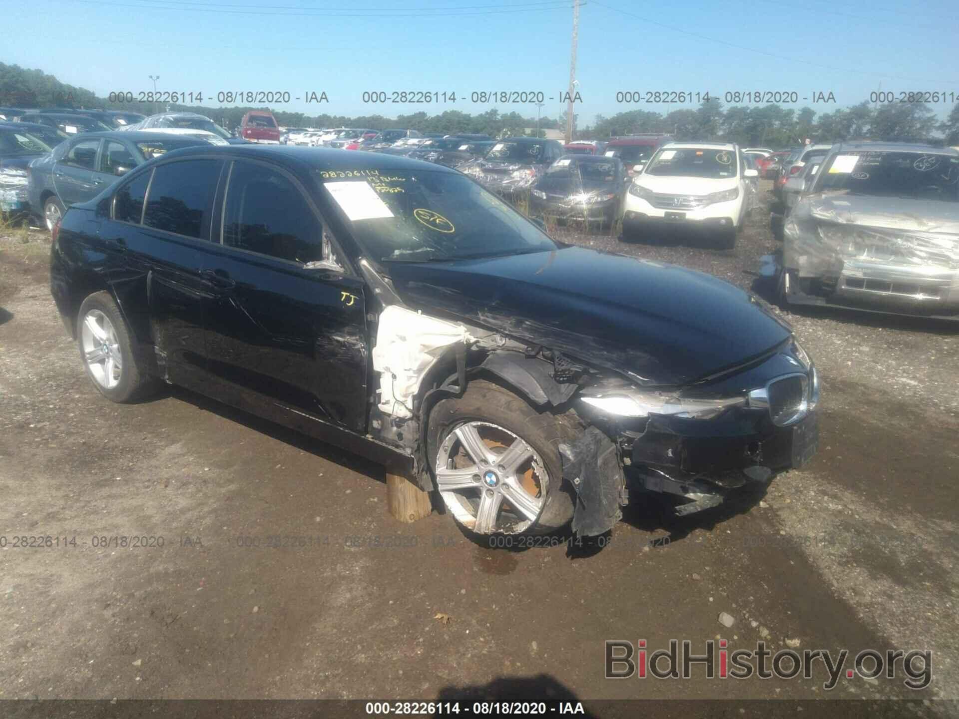 Photo WBA3B5G54DNS04036 - BMW 3 SERIES 2013