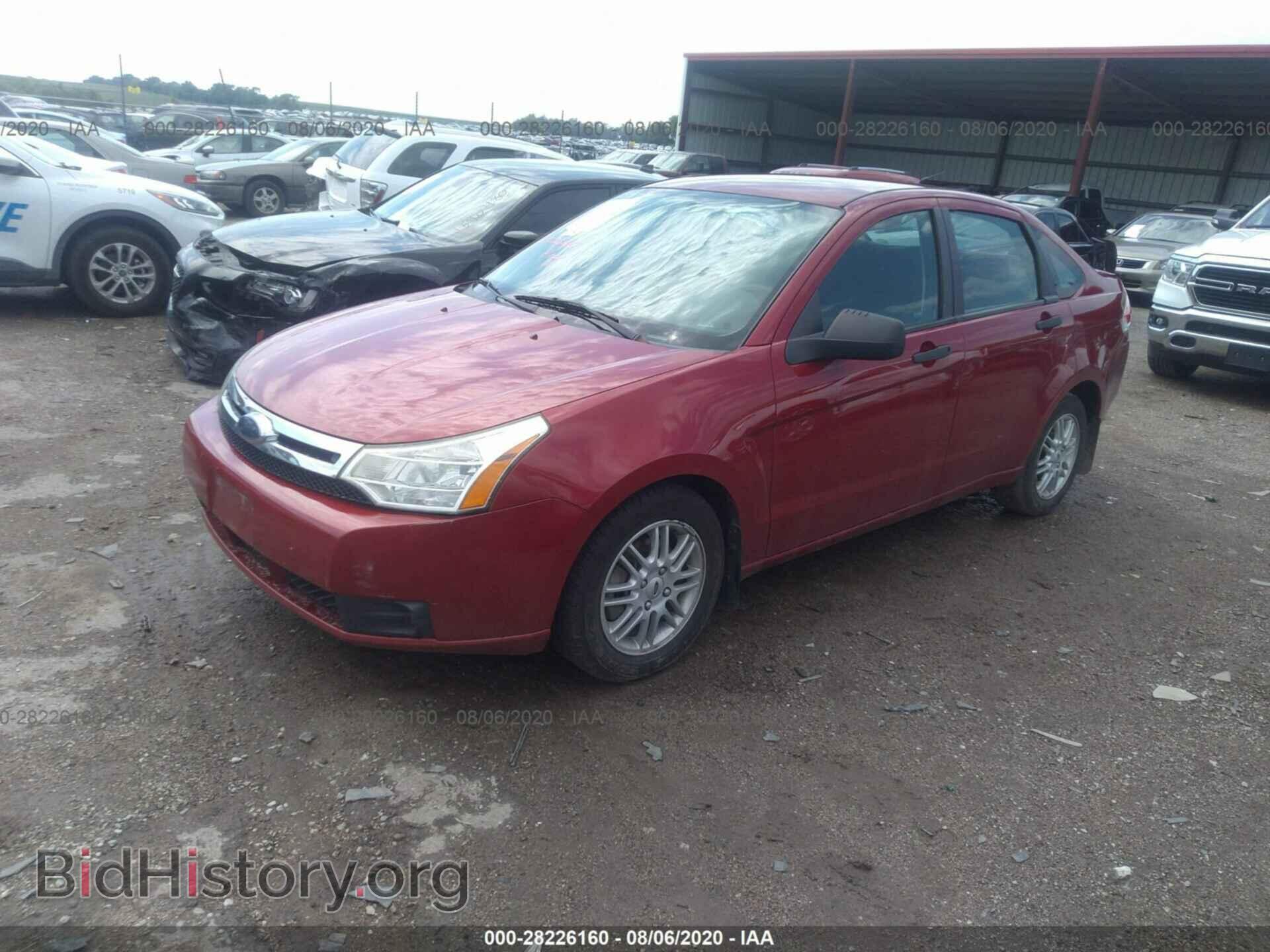 2009 FORD FOCUS - VIN: 1FAHP35N49W112868 - Фото 2