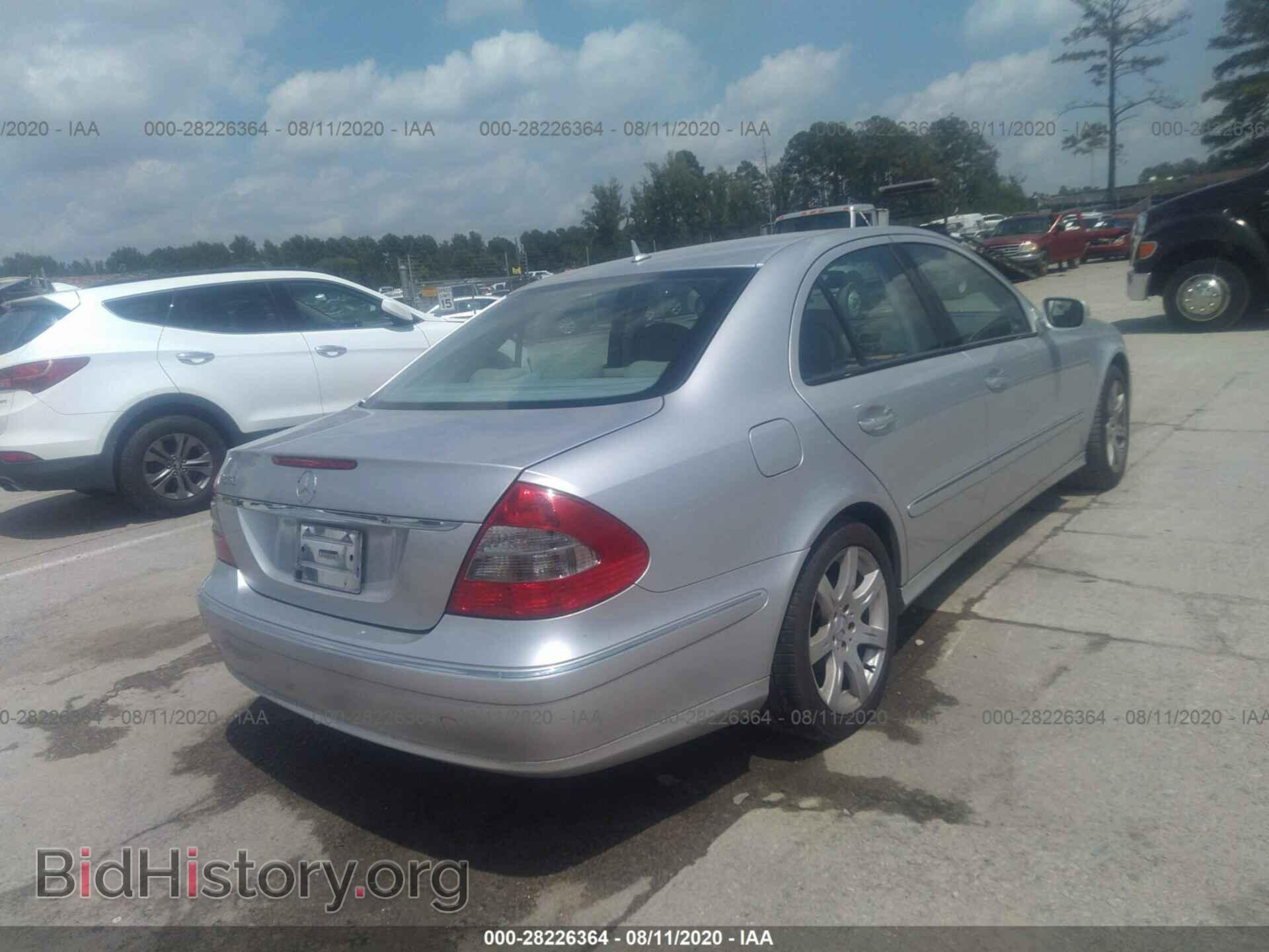 2007 MERCEDES-BENZ E-CLASS - VIN: WDBUF56X27A987060 - Фото 4