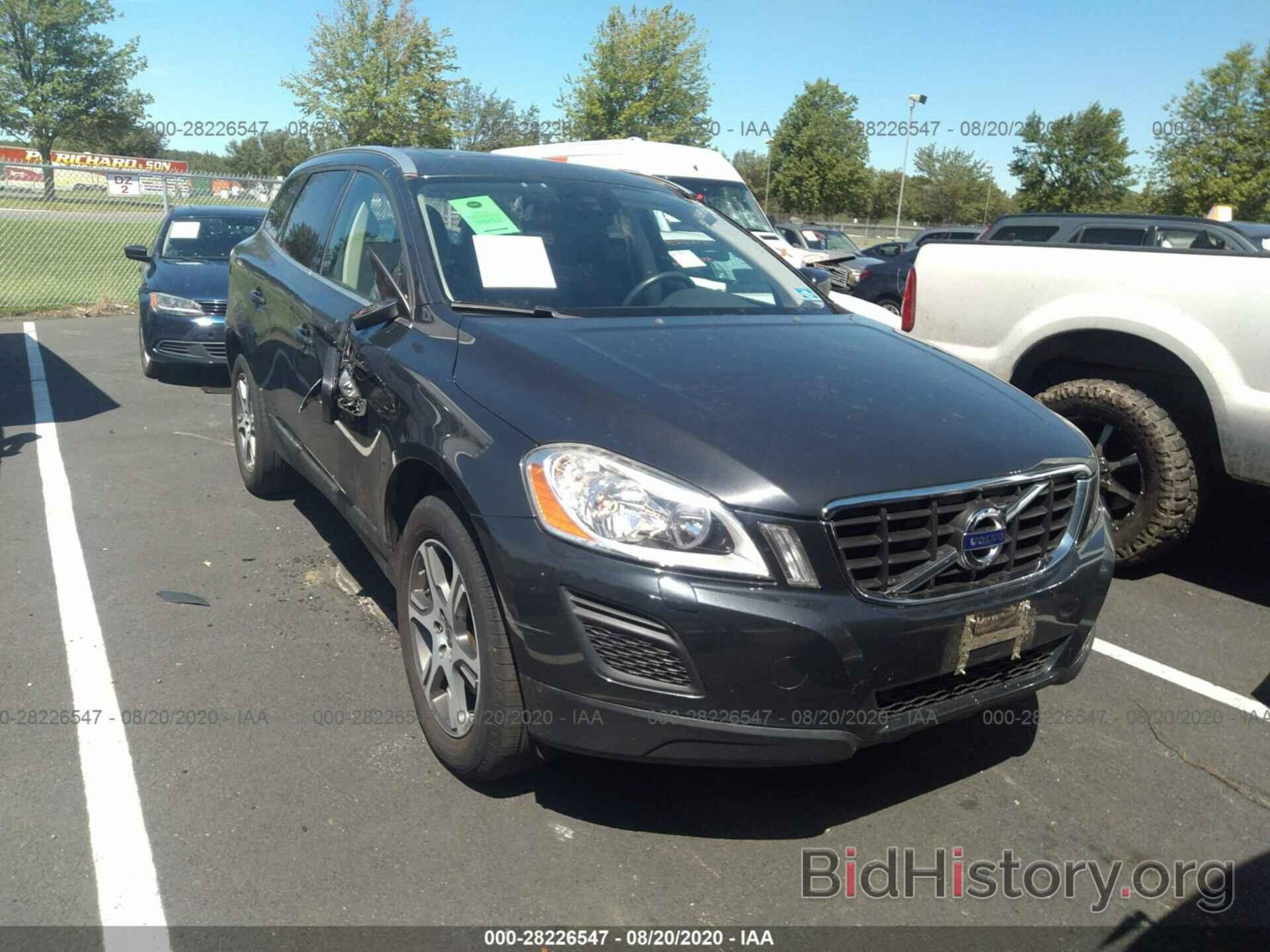 Photo YV4902DZ8D2450630 - VOLVO XC60 2013