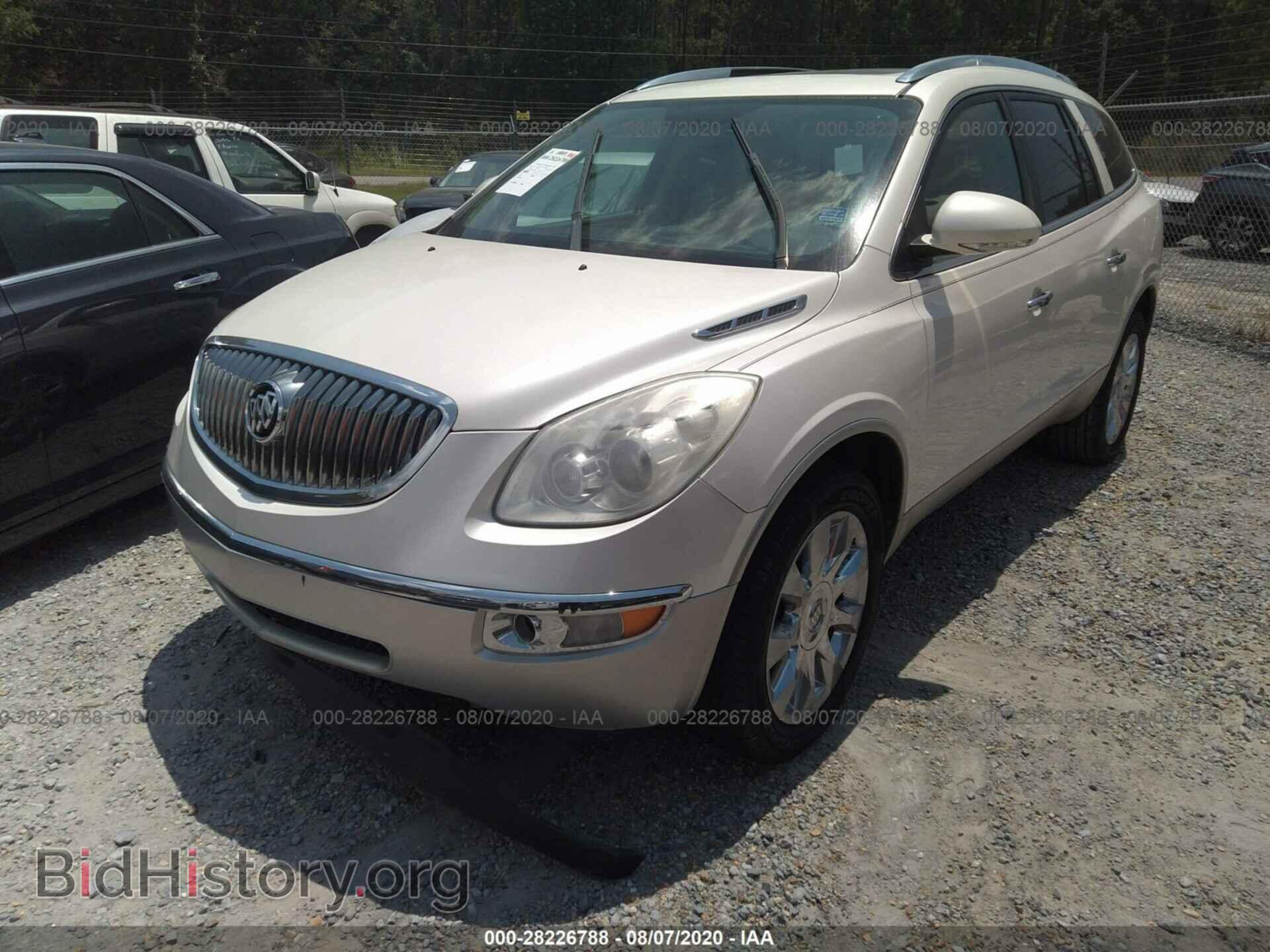 Photo 5GAKRCEDXBJ354067 - BUICK ENCLAVE 2011