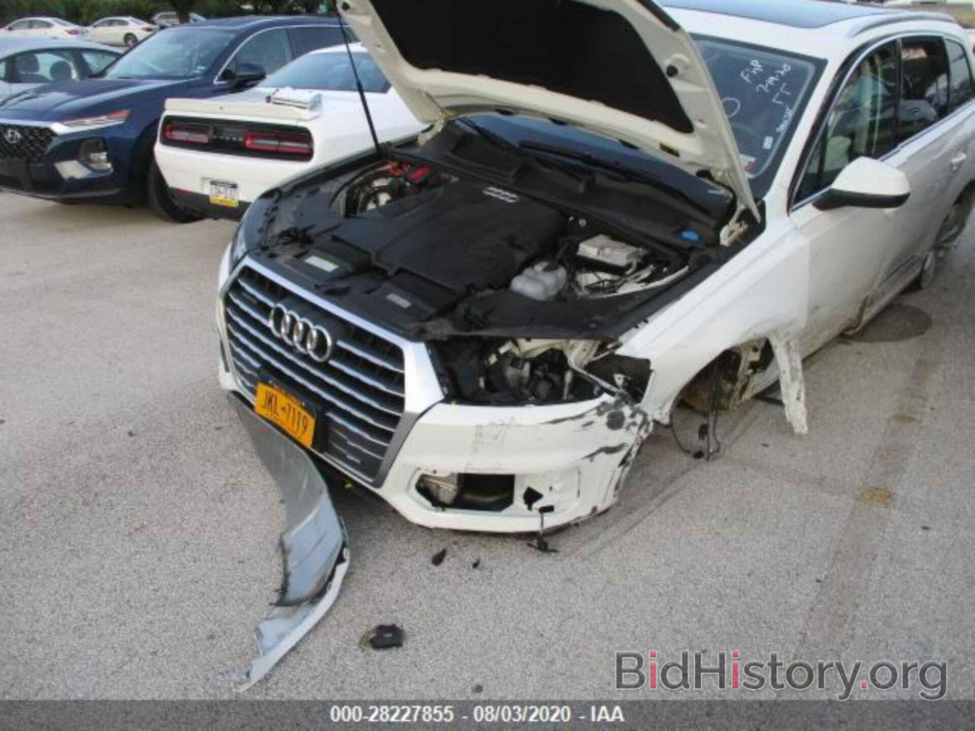 Photo WA1LAAF76KD044966 - AUDI Q7 2019