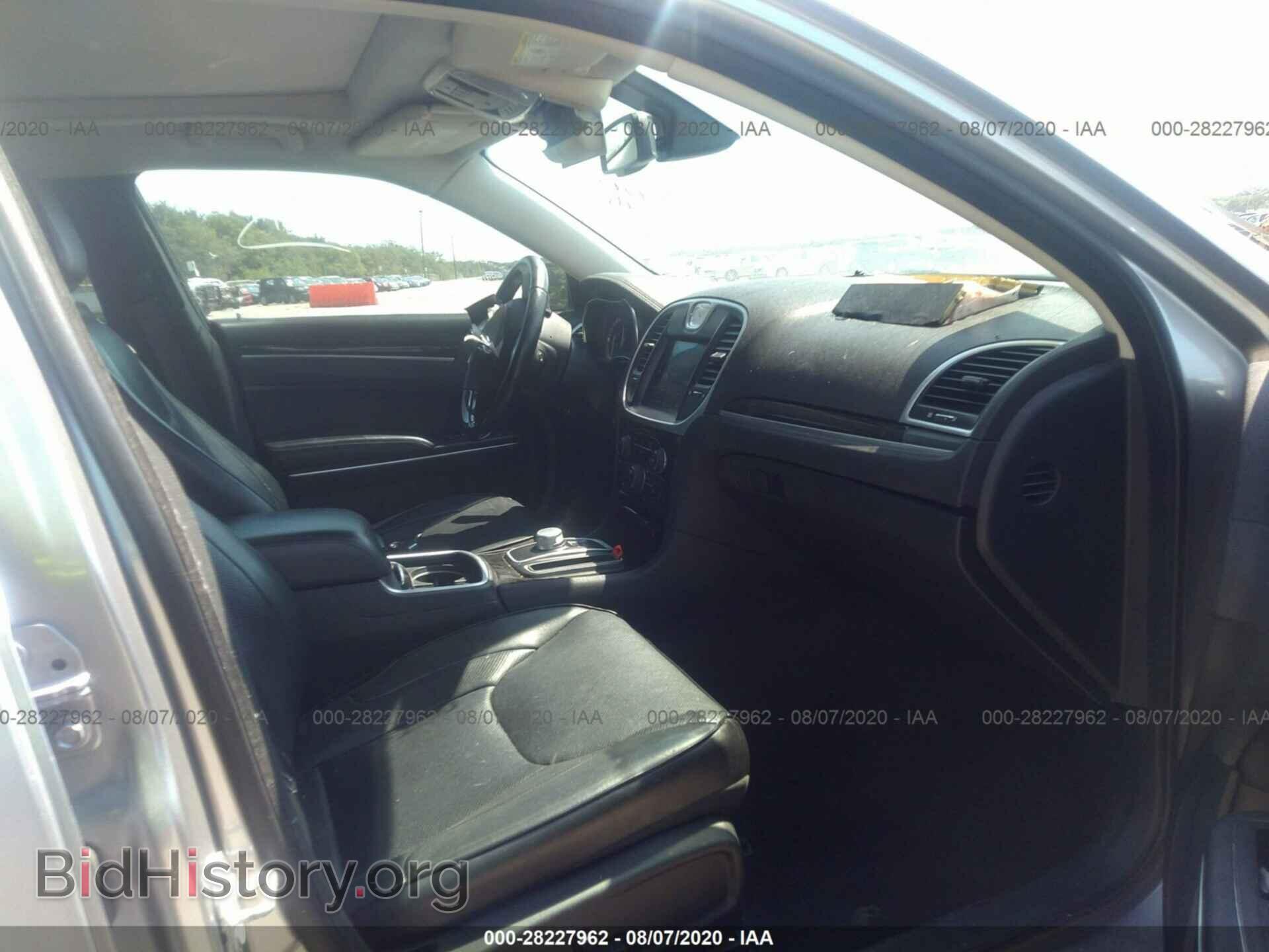 2017 CHRYSLER 300 - VIN: 2C3CCAEG7HH564871 - Фото 5