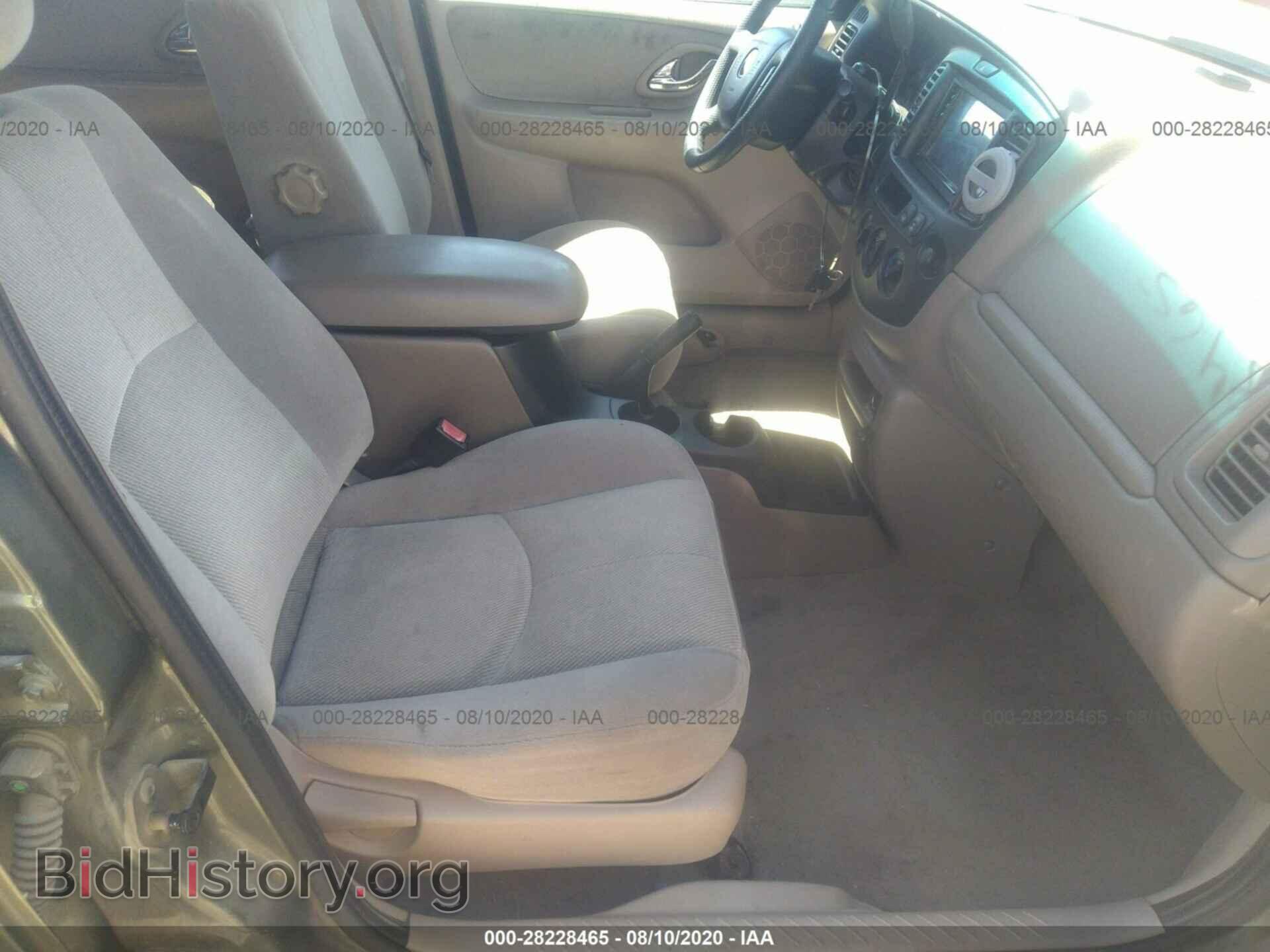 2002 MAZDA TRIBUTE - VIN: 4F2YU08172KM38705 - Фото 5