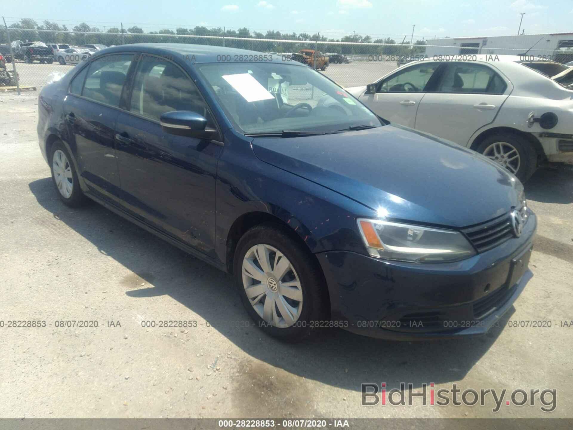 Фотография 3VWD17AJ9EM211620 - VOLKSWAGEN JETTA SEDAN 2014