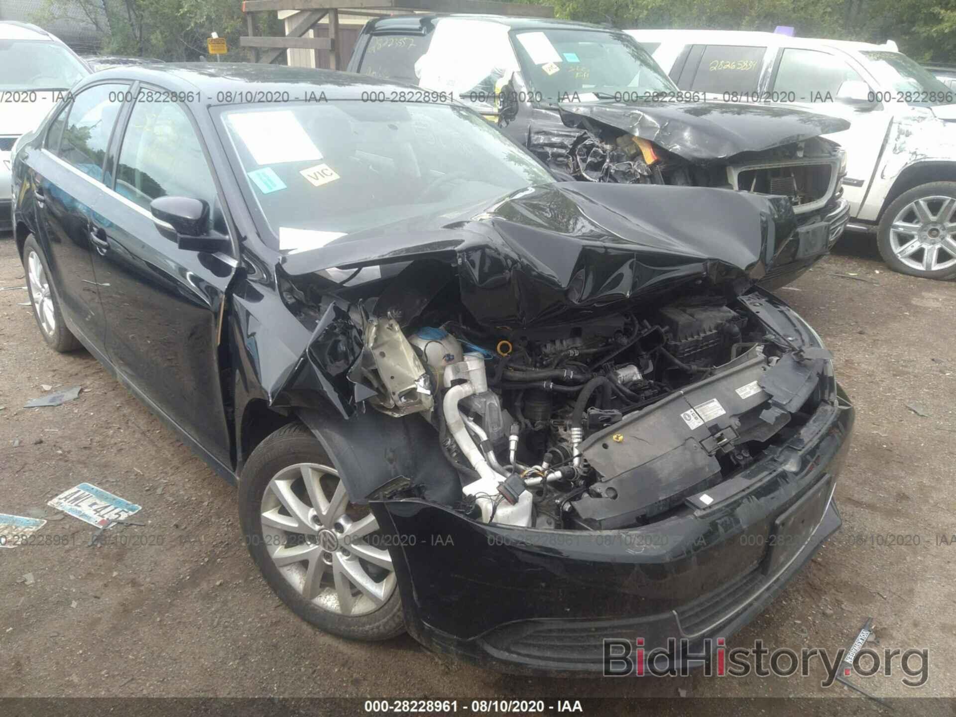 Photo 3VWD17AJ9EM443103 - VOLKSWAGEN JETTA SEDAN 2014