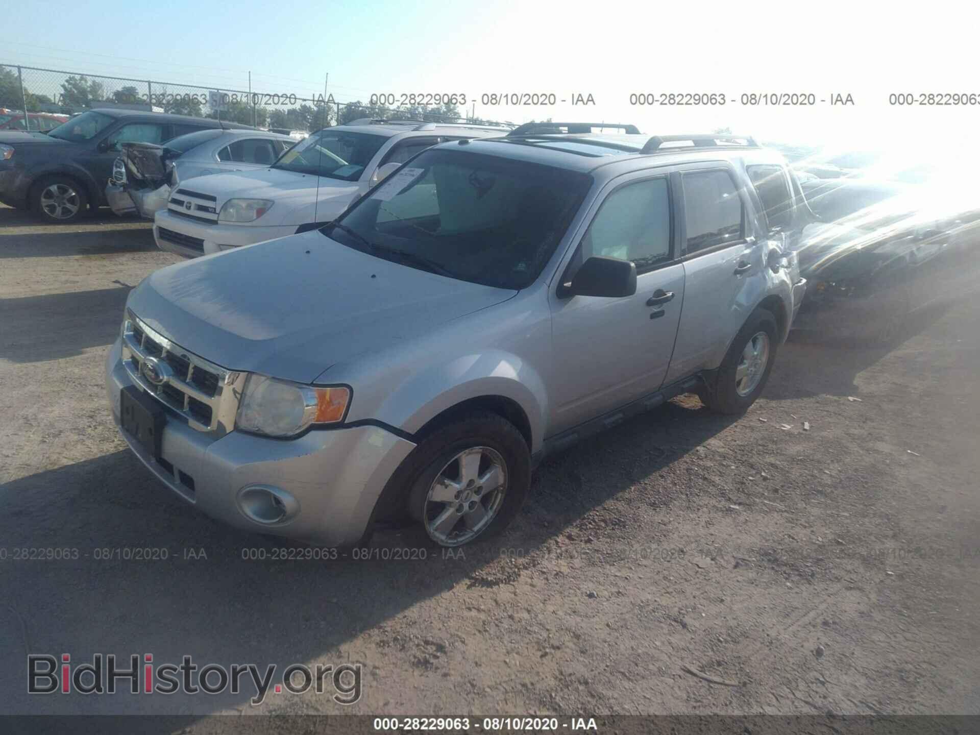 2012 FORD ESCAPE - VIN: 1FMCU0DG2CKB01280 - Фото 2