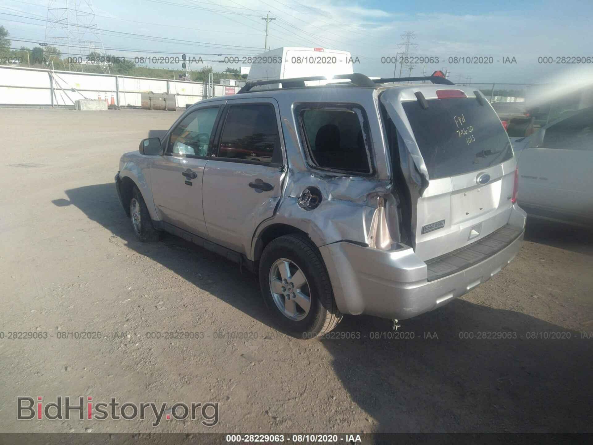 2012 FORD ESCAPE - VIN: 1FMCU0DG2CKB01280 - Фото 3