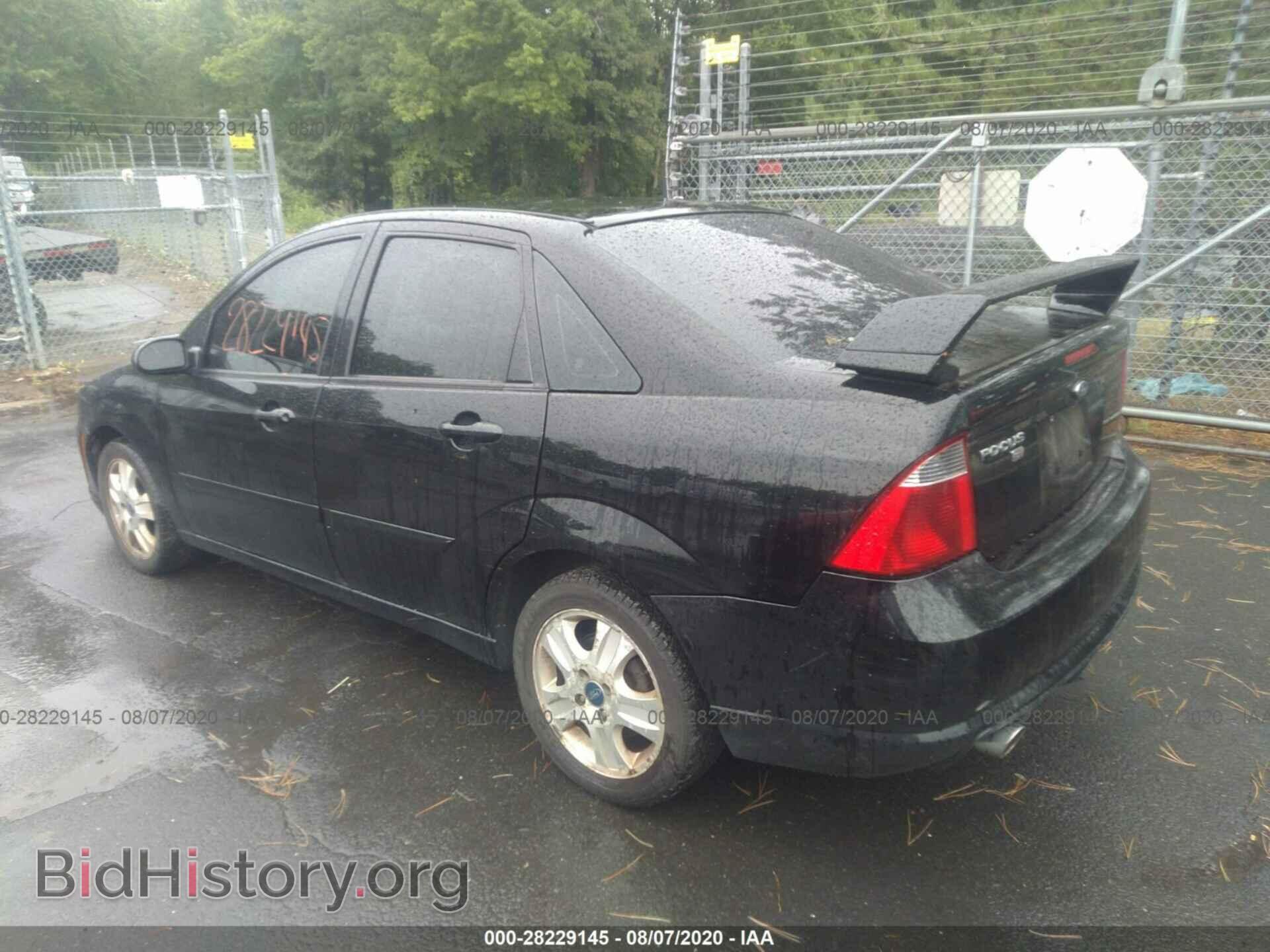 2007 FORD FOCUS - VIN: 1FAHP38Z87W278936 - Фото 3