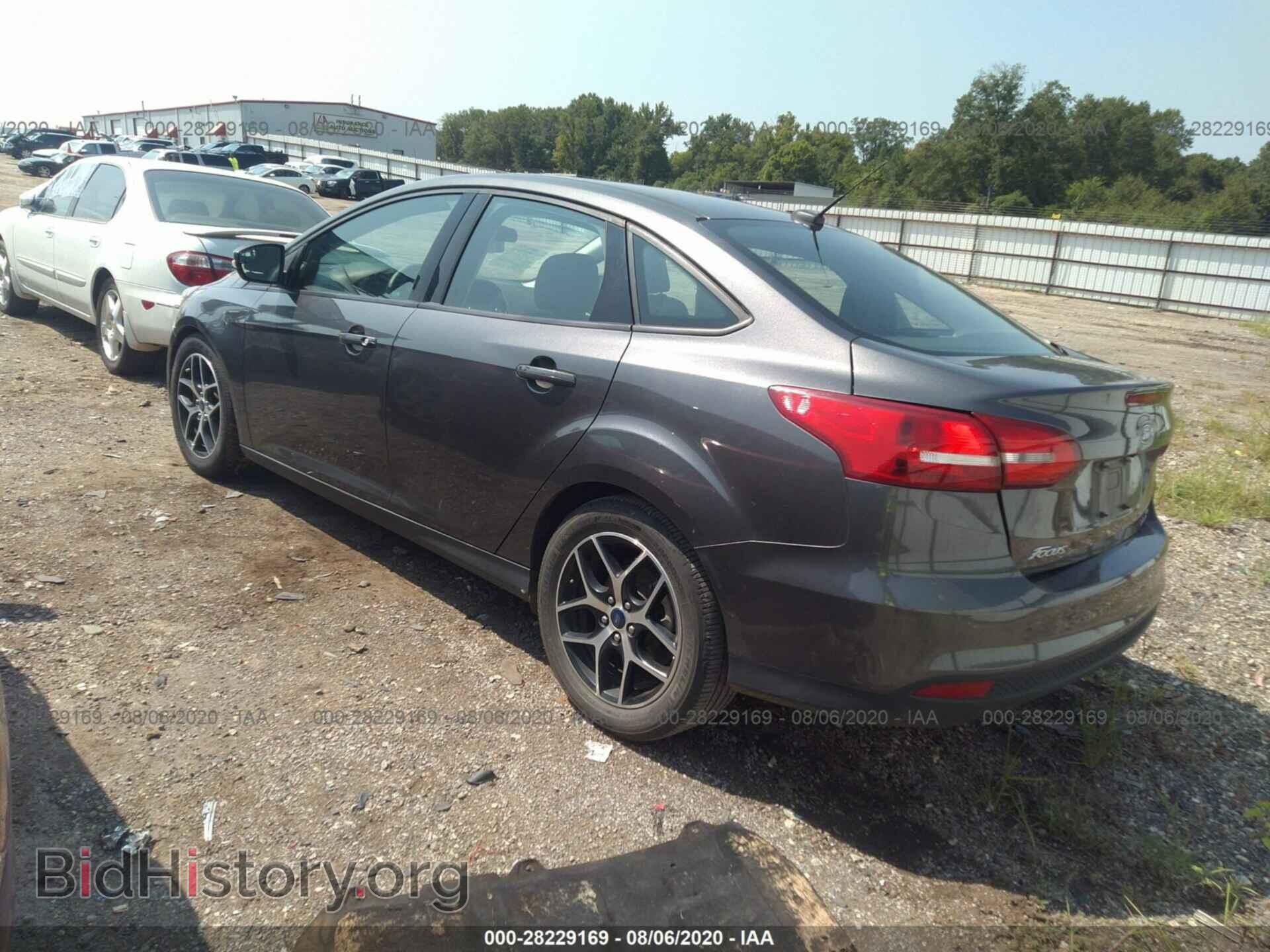 2017 FORD FOCUS - VIN: 1FADP3FE7HL292361 - Фото 3