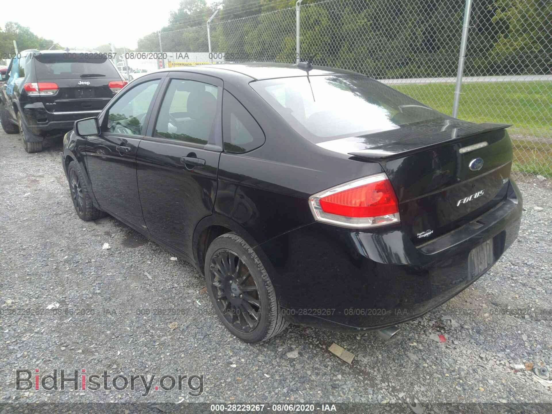2009 FORD FOCUS - VIN: 1FAHP36N99W247729 - Photo 3
