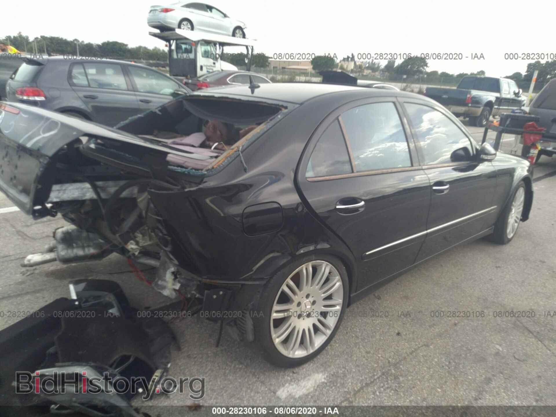 2007 MERCEDES-BENZ E-CLASS - VIN: WDBUF56X77B031261 - Фото 4