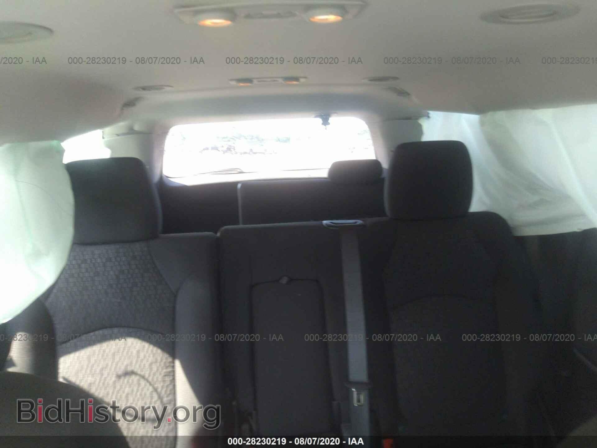 2012 GMC ACADIA - VIN: 1GKKRNED4CJ382446 - Фото 8