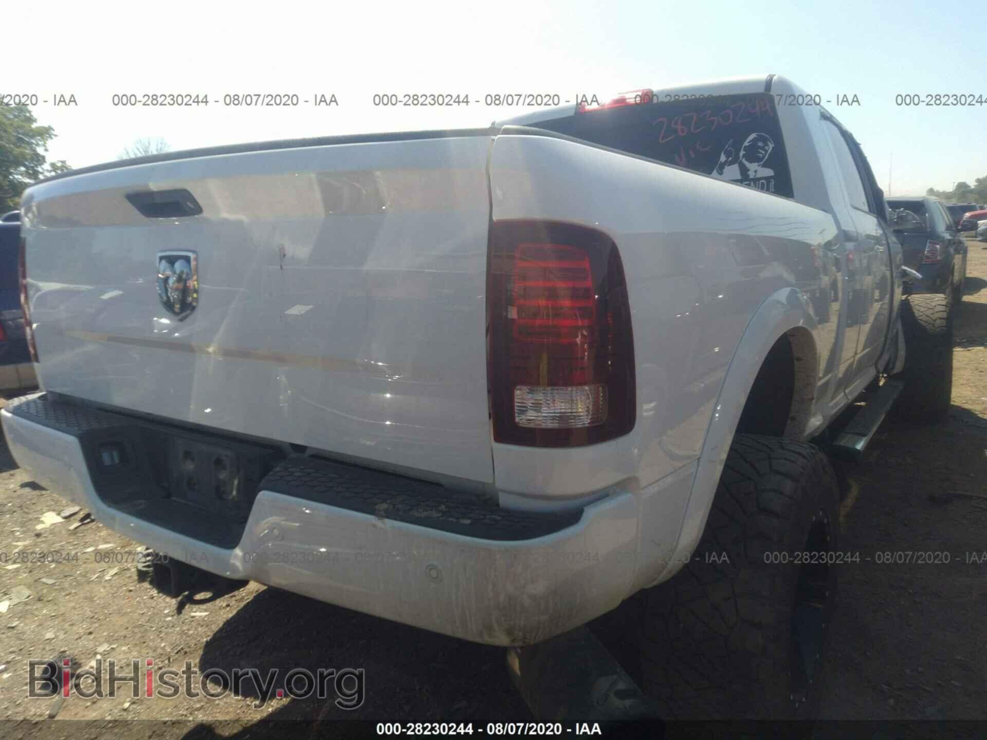 2018 RAM 2500 - VIN: 3C6UR5NL0JG187879 - Photo 4