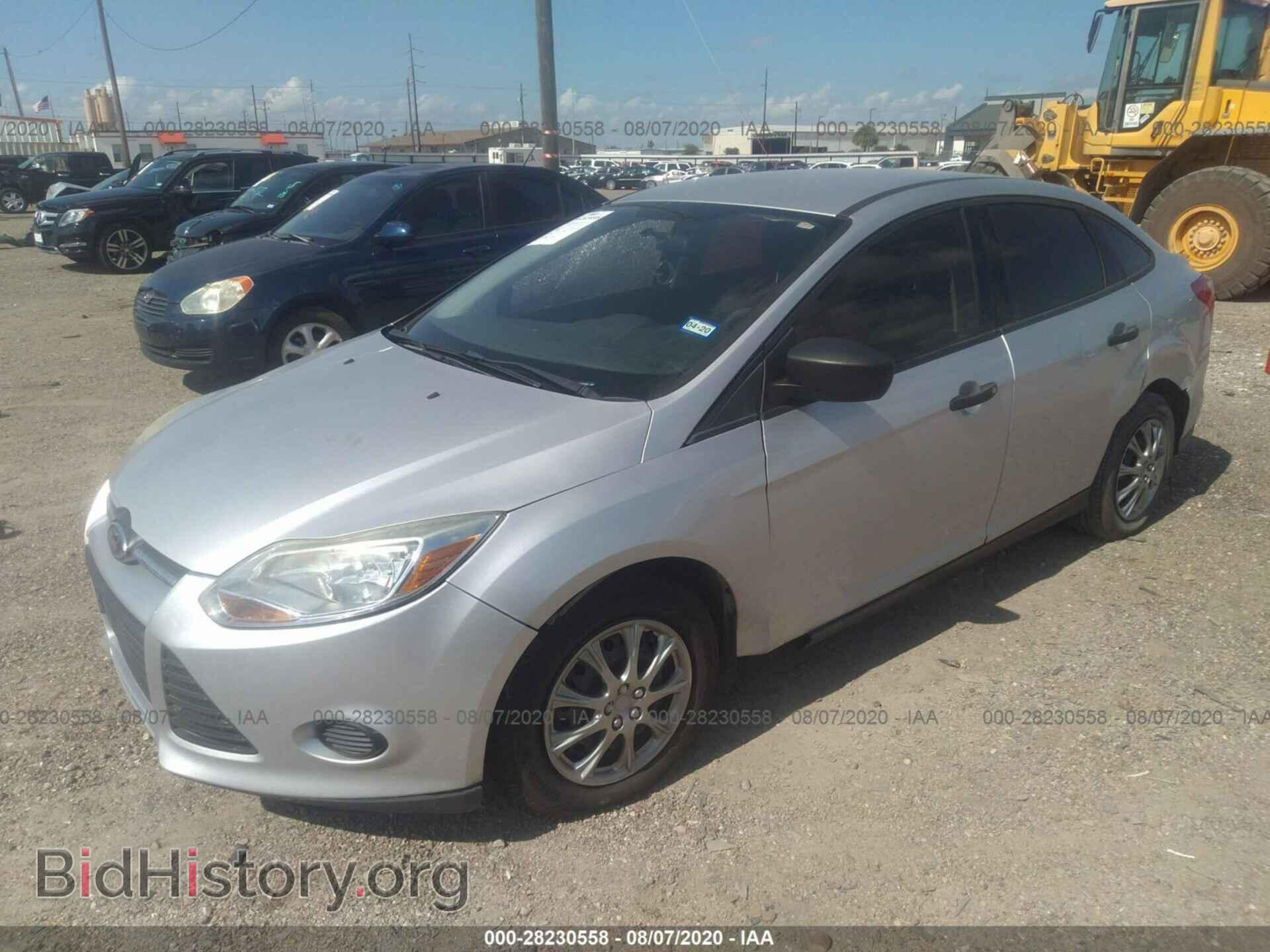 2013 FORD FOCUS - VIN: 1FADP3E24DL307092 - Photo 2