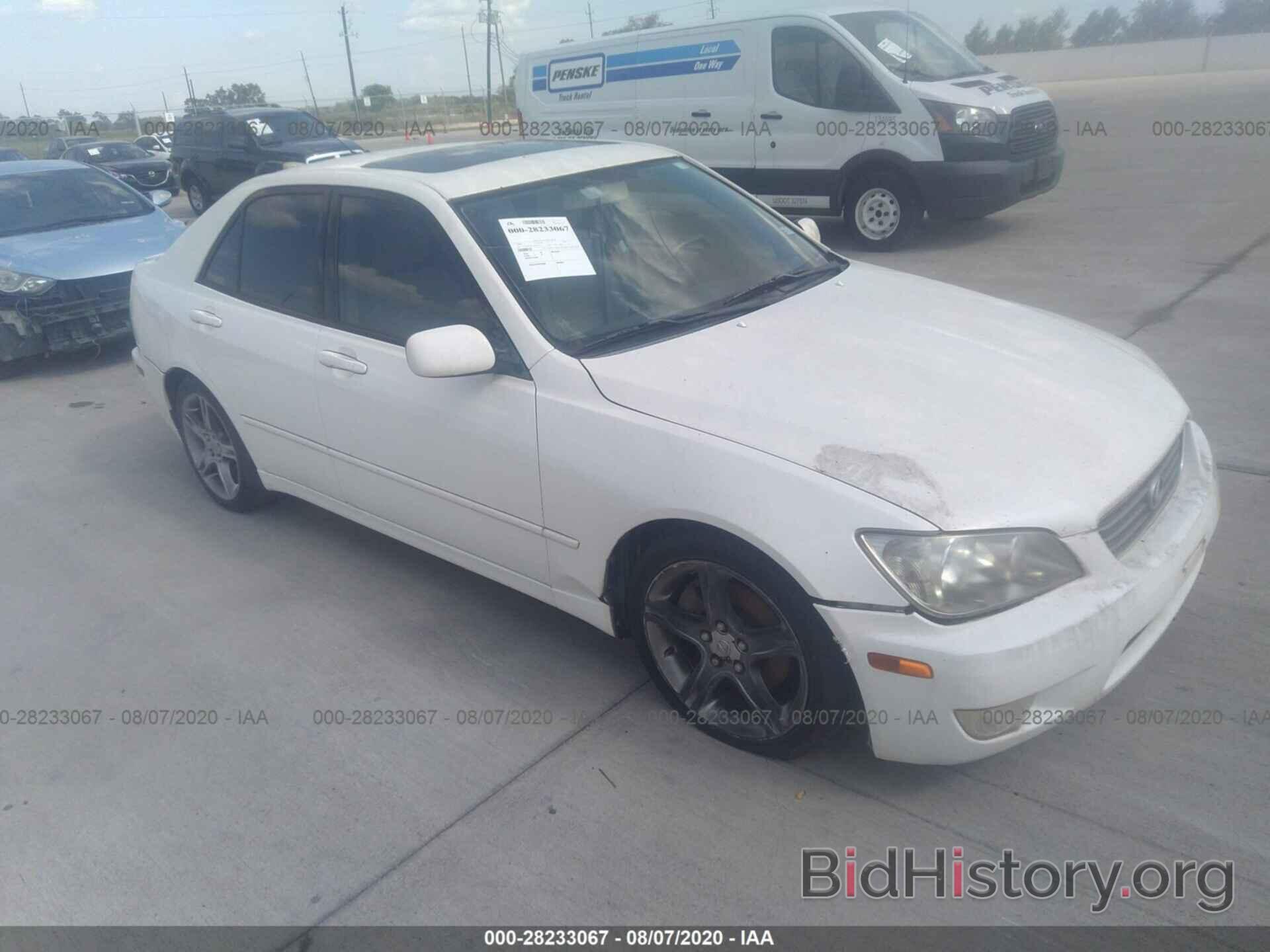 Photo JTHBD182X10024735 - LEXUS IS 300 2001