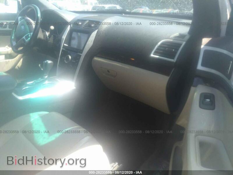 2011 Ford EXPLORER (VIN 1FMHK7F83BGA09137) — photo 5 of 11