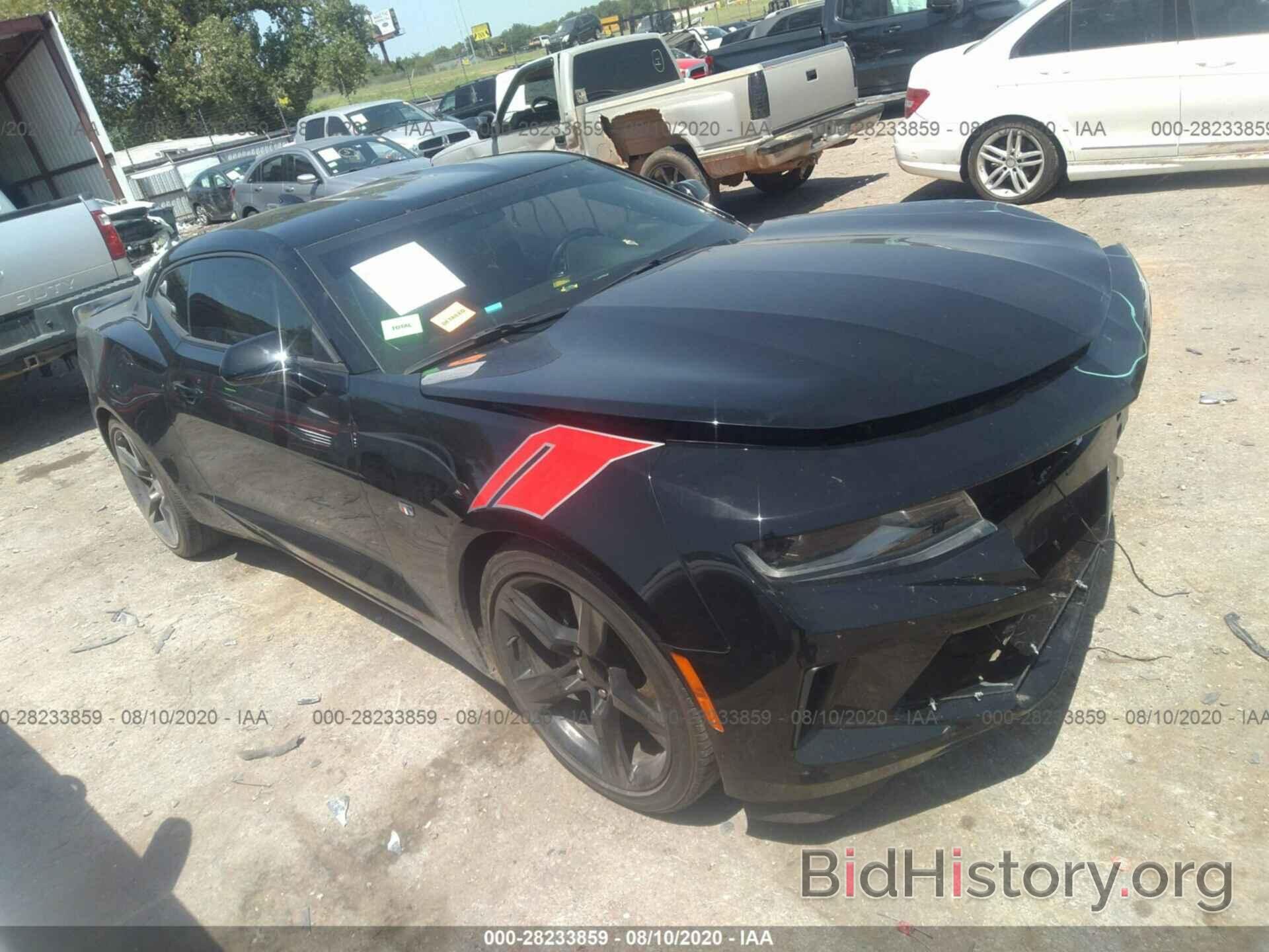 Photo 1G1FB1RSXJ0100311 - CHEVROLET CAMARO 2018