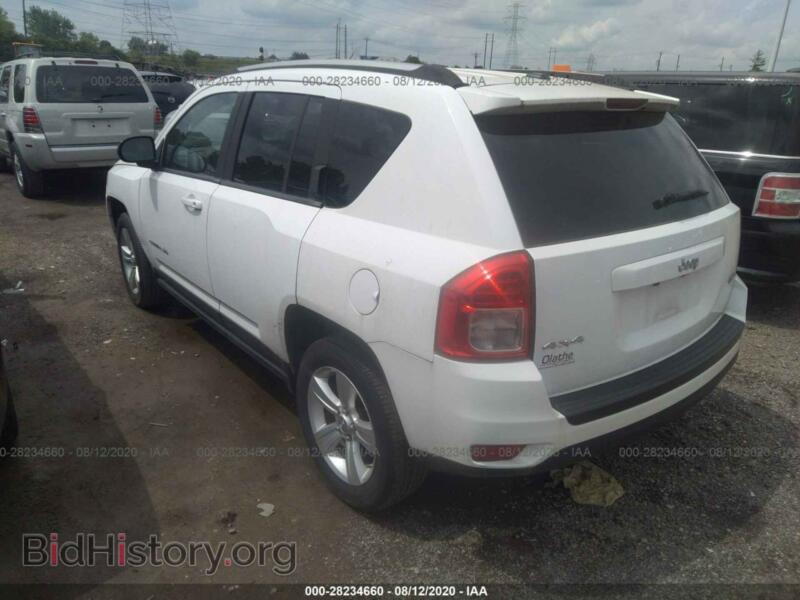 2012 Jeep COMPASS (VIN 1C4NJDEBXCD559220) — photo 3 of 11