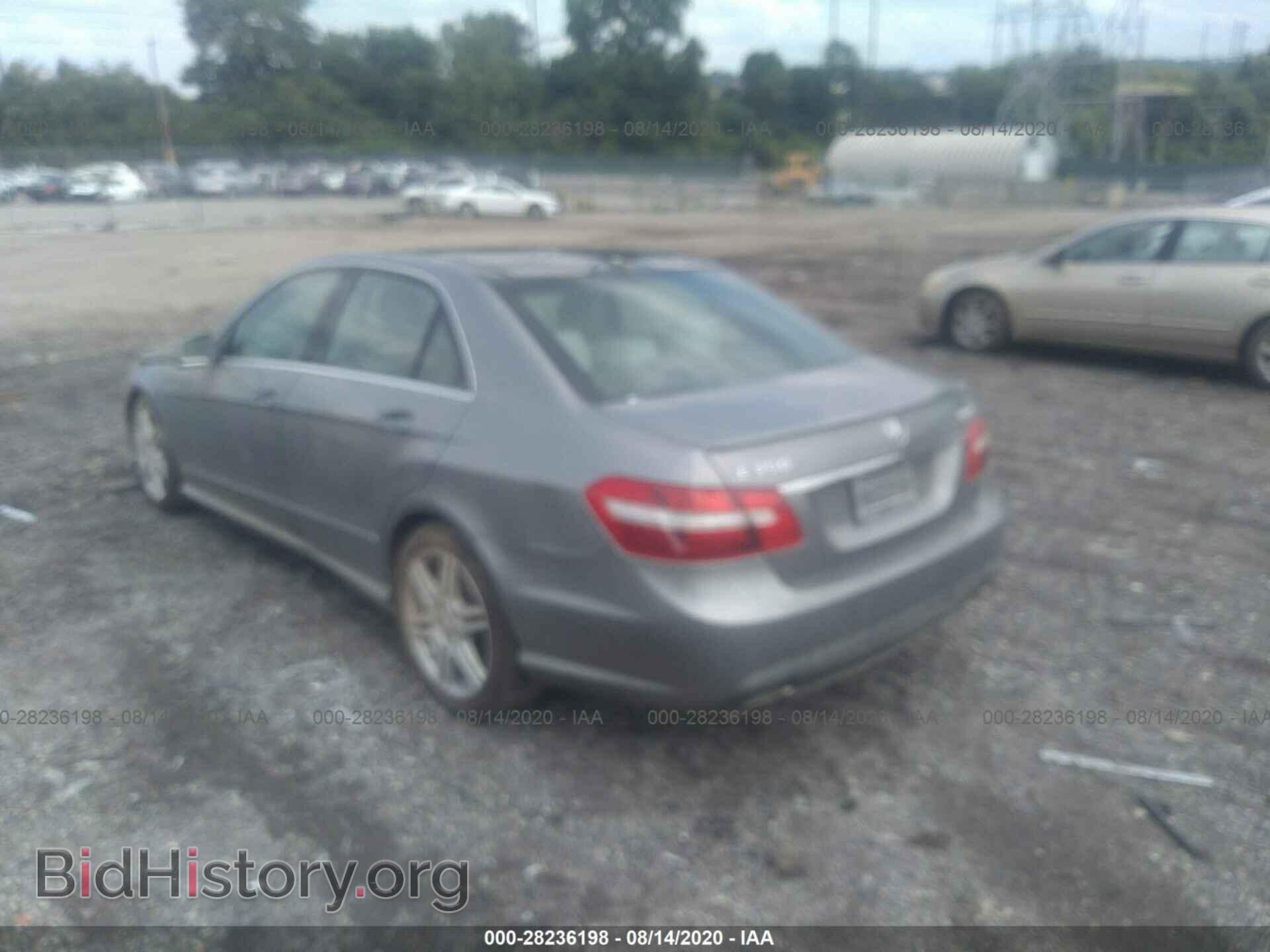 2010 MERCEDES-BENZ E-CLASS - VIN: WDDHF8HB3AA125937 - Фото 3