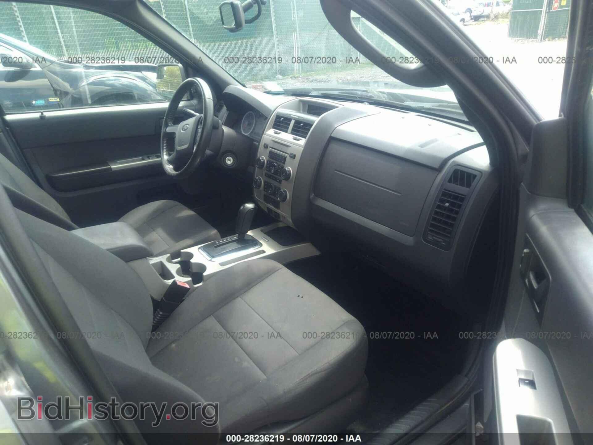 2011 FORD ESCAPE - VIN: 1FMCU0D70BKB10171 - Фото 5